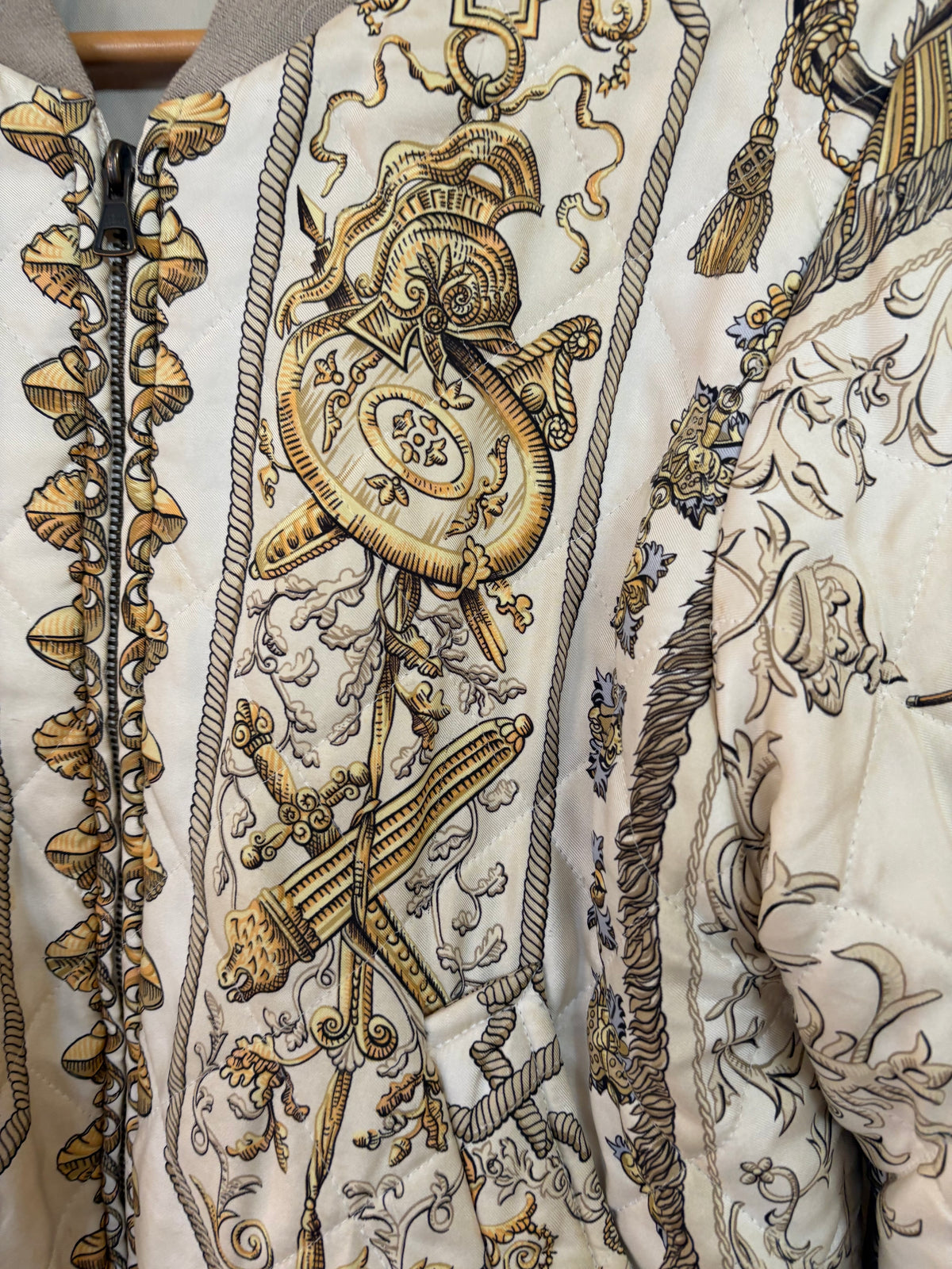 Hermès Bomber Reversibile  "Poste et Cavalerie" dell’illustratore Joachim Metz . Anno1989