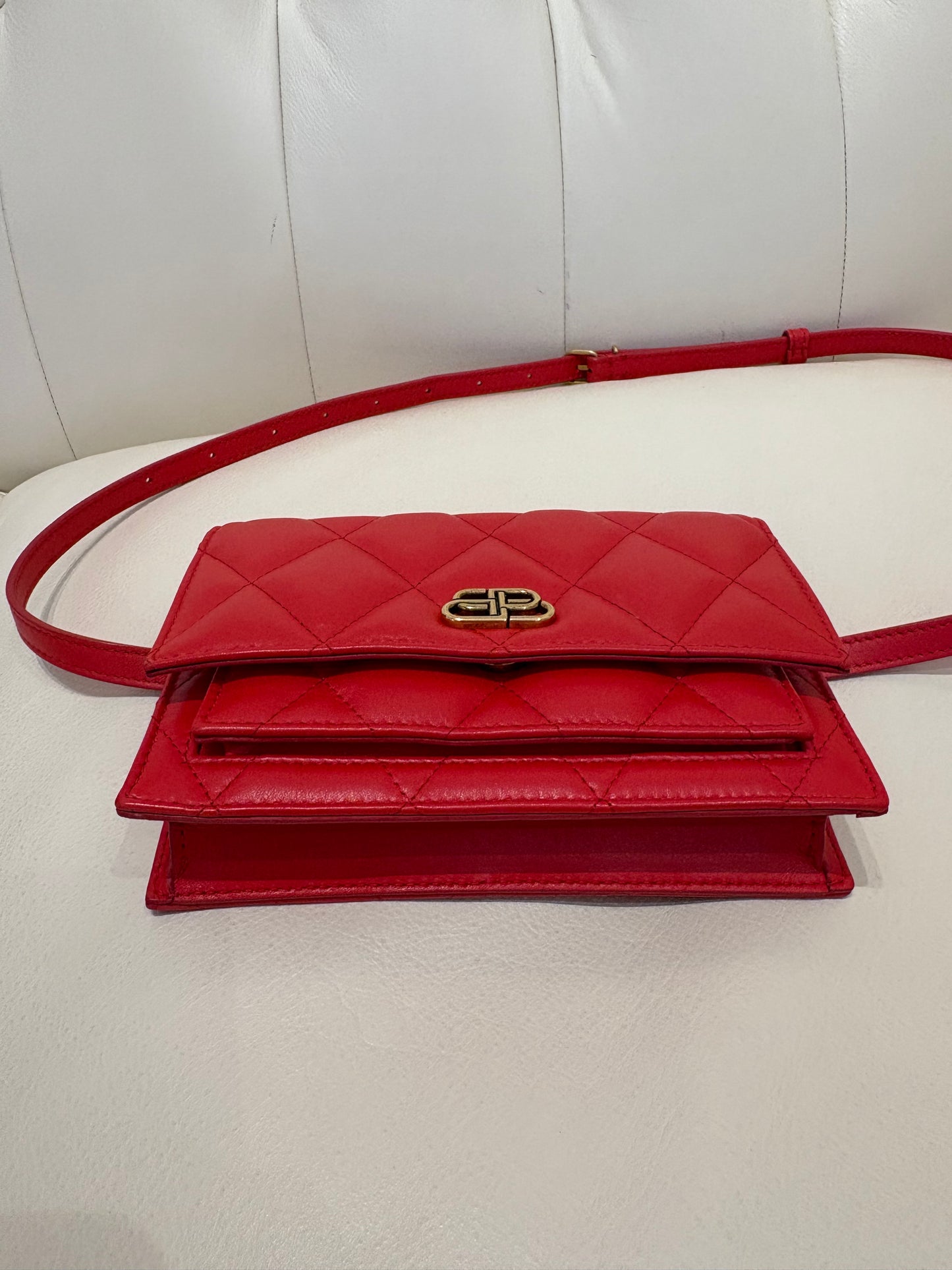 Balenciaga marsupio in pelle matelasse ‘