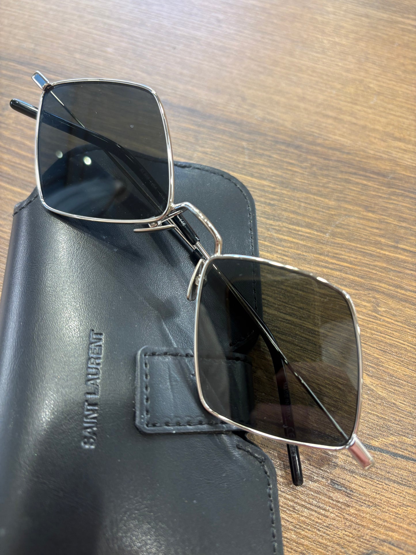 Occhiali da Sole Saint Laurent New Wave SL 302 LISA 001 - Argento/Grigio