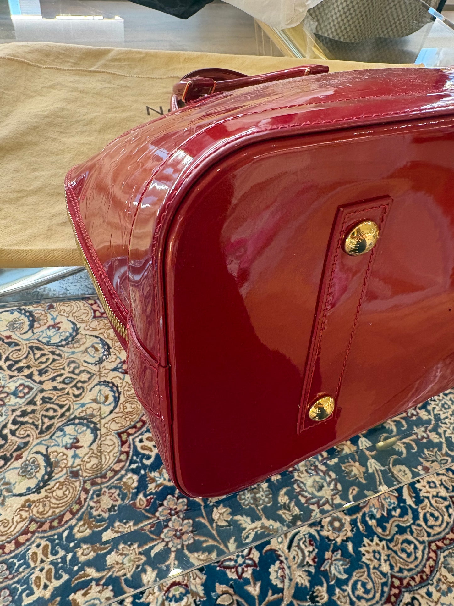 Louis Vuitton Borsa Alma GM in Pelle Monogram Vernis Rosso Fuoco