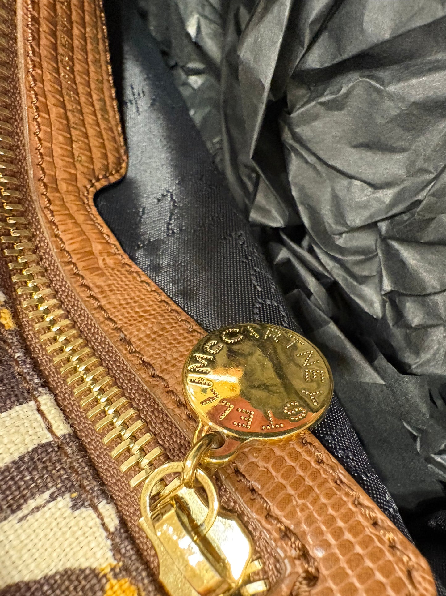 Borsa Stella McCartney Falabella Fold-Over Tote in Tela Canvas Leopardata con Catena Dorata