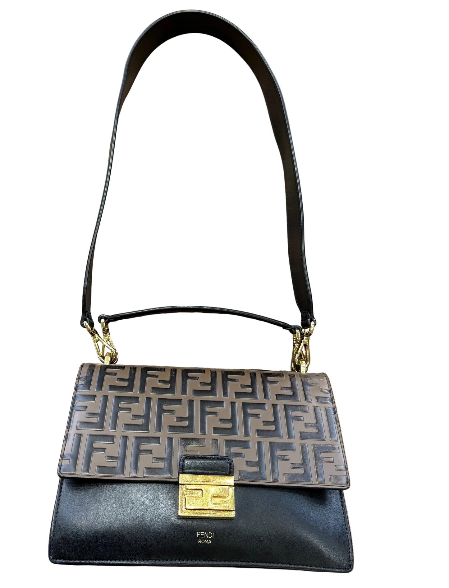 Fendi Kan U Medium in Vitello Liberty Bi-Color con Patta Goffrata FF