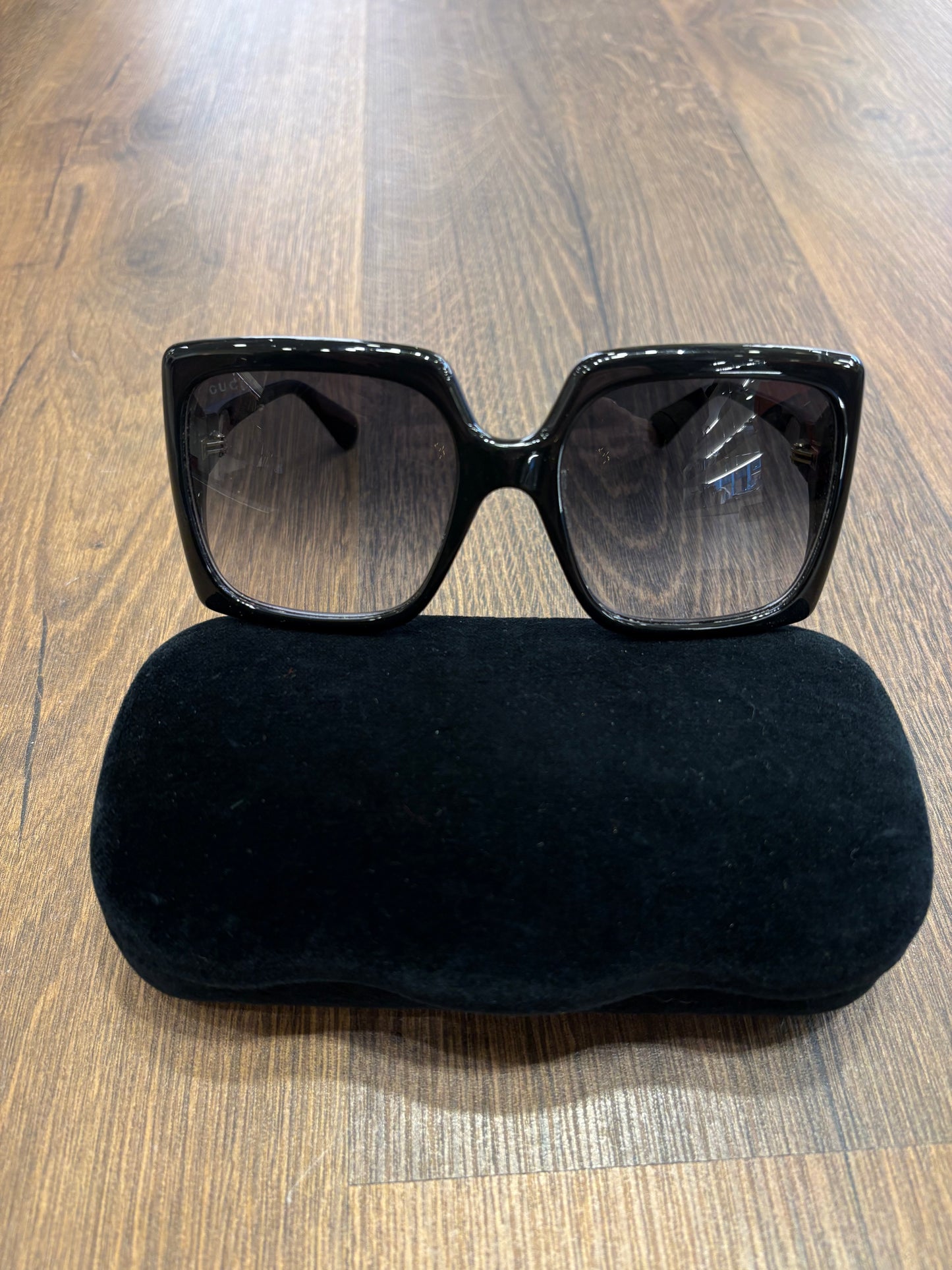 Gucci occhiali da sole GG0876S-001