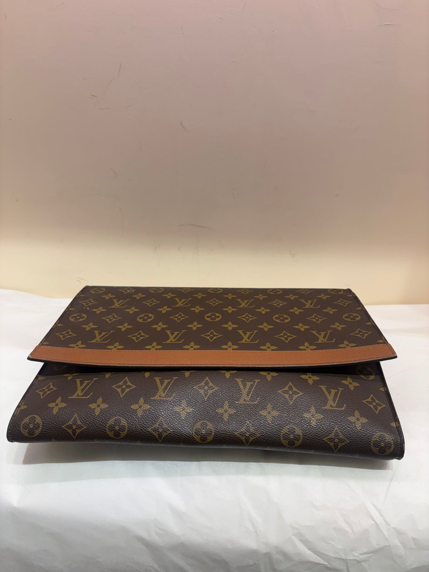 Louis Vuitton pochette Porta Envelople Clutch