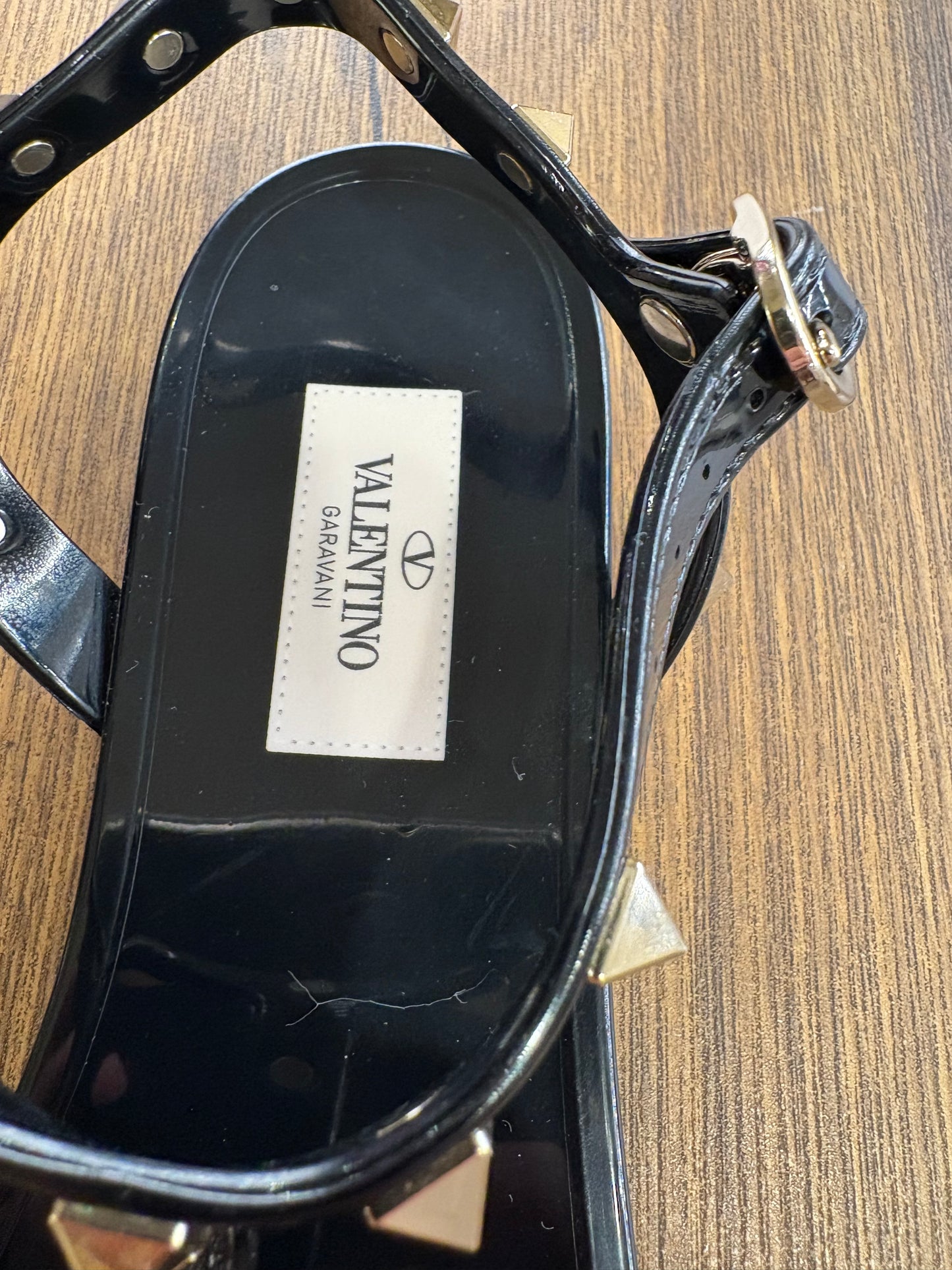Valentino Garavani  sandali Rockstud in pvc 40