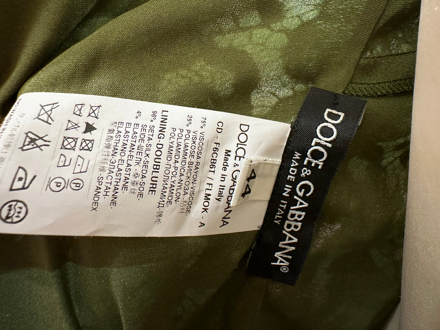 Dolce Gabbana abito in pizzo verde