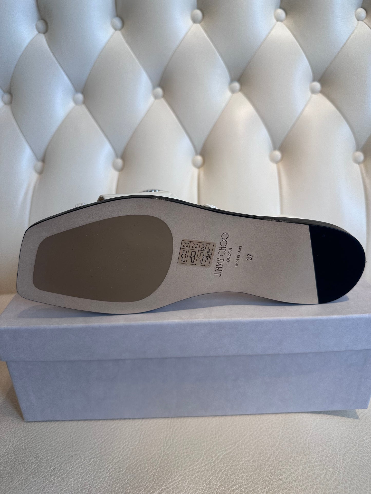 Jimmy Choo  Talika flat 37