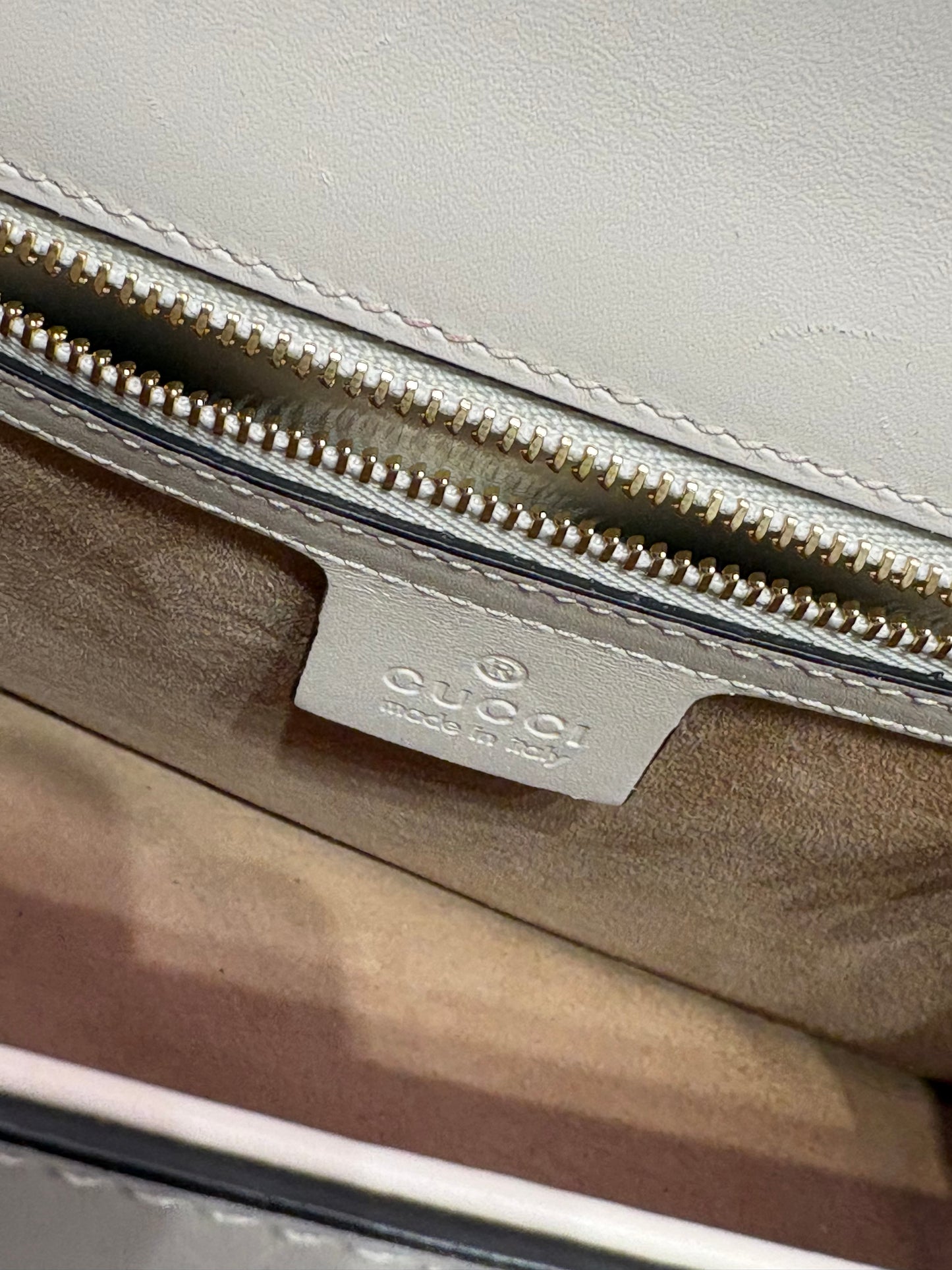 Gucci Silvye borsa in pelle bianca doppia tracolla