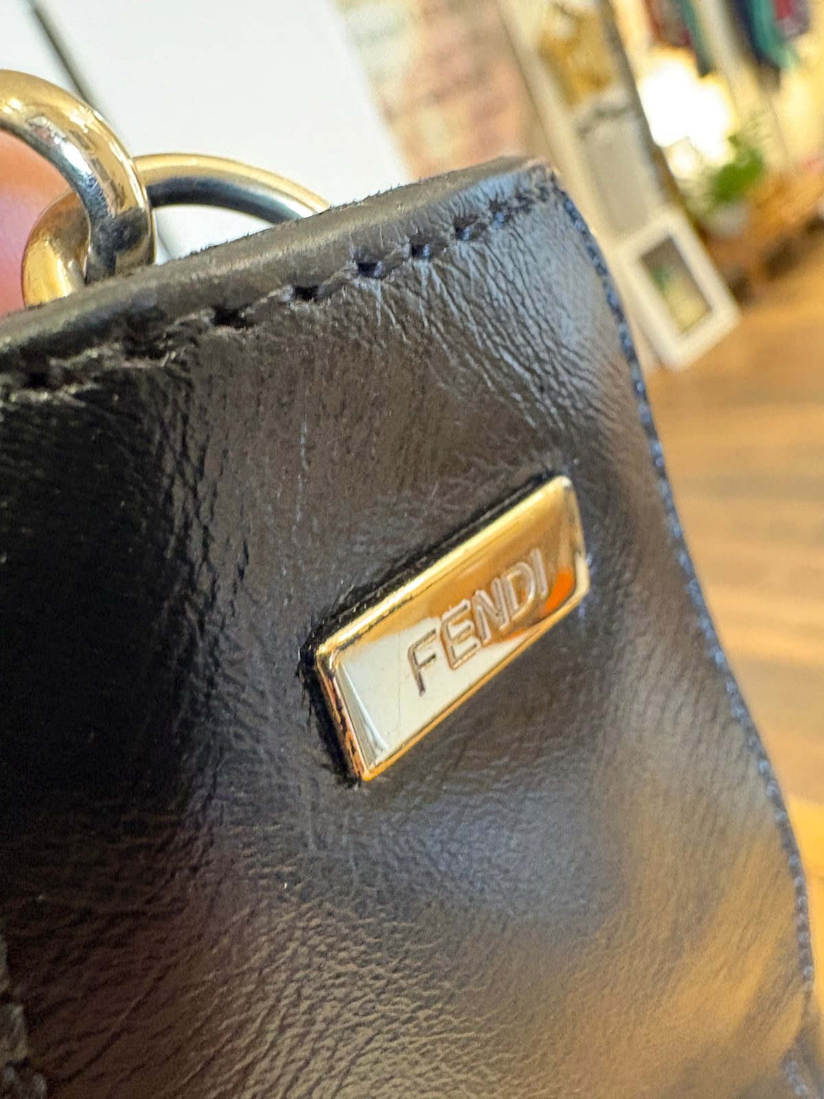 Fendi Twins Tote Large in Pelle Nera Rigenerata con Tracolla