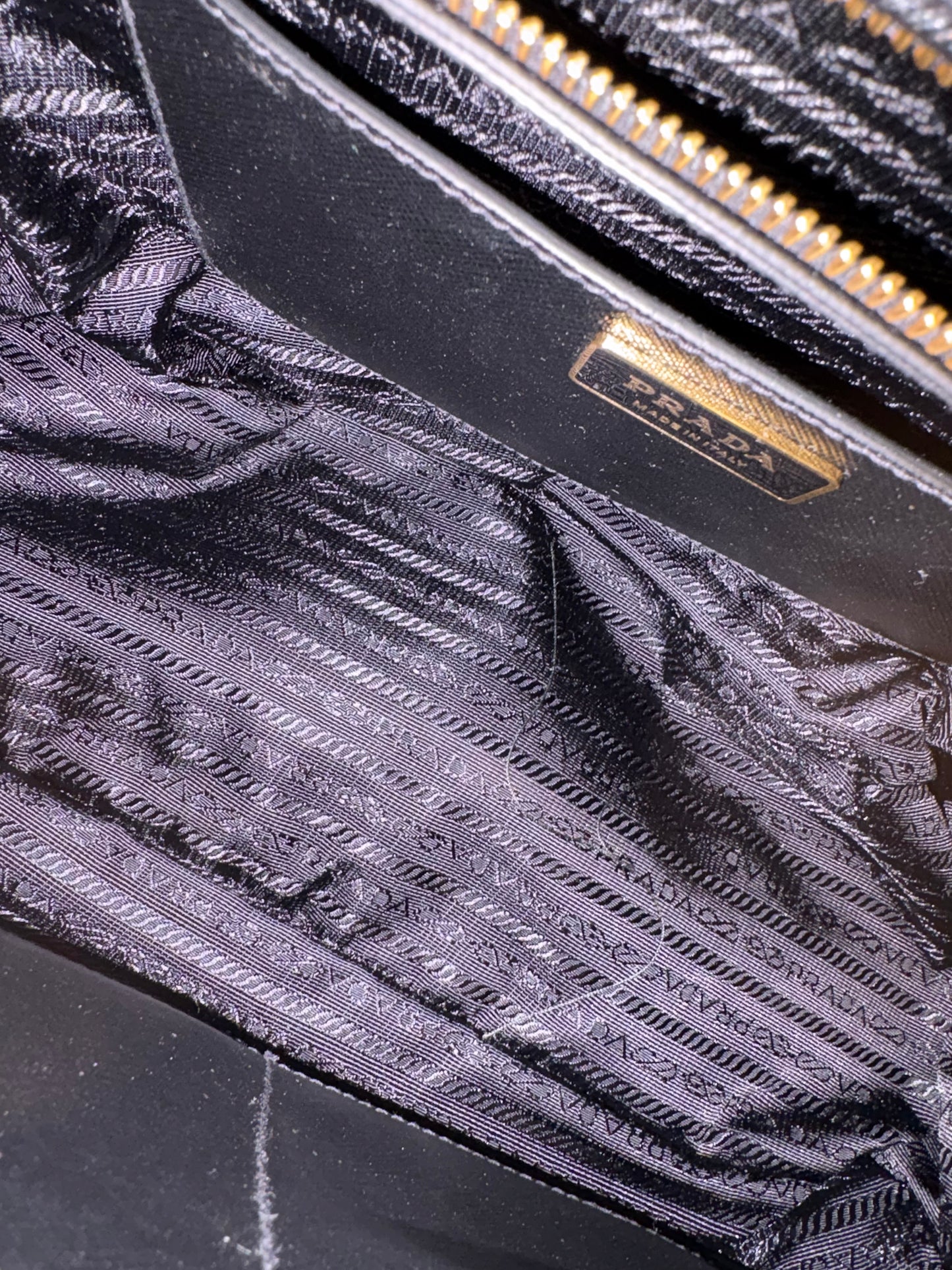 Borsa Prada Galleria Medium in Pelle Saffiano Nera – Full Set Nuovo