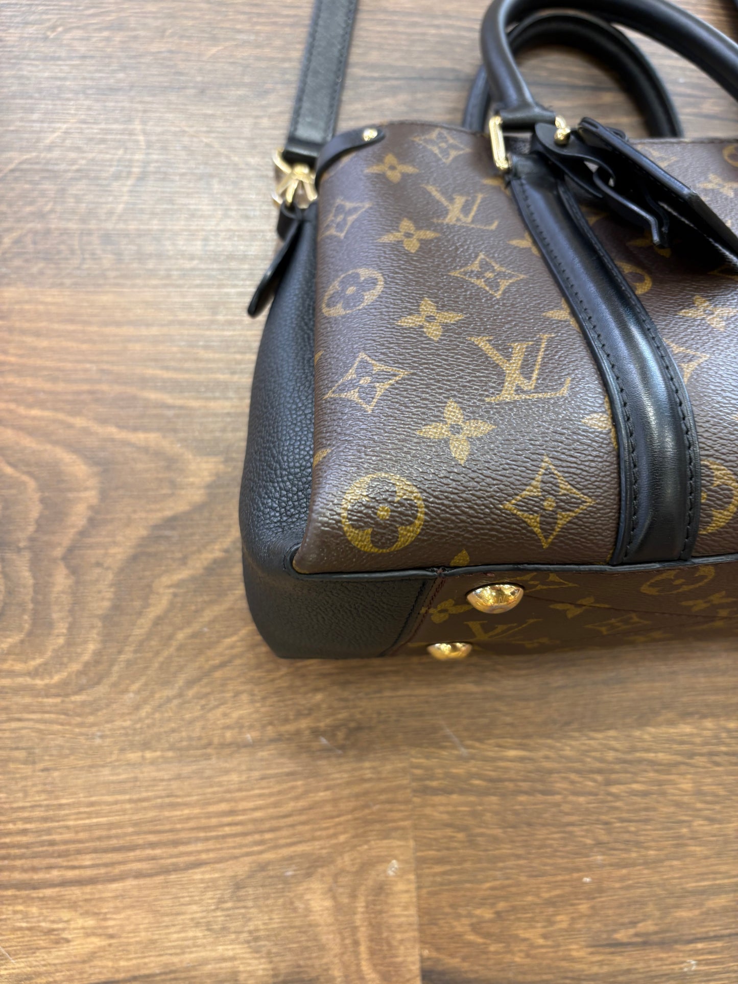 Borsa a Mano Louis Vuitton Soufflot BB Monogram Noir