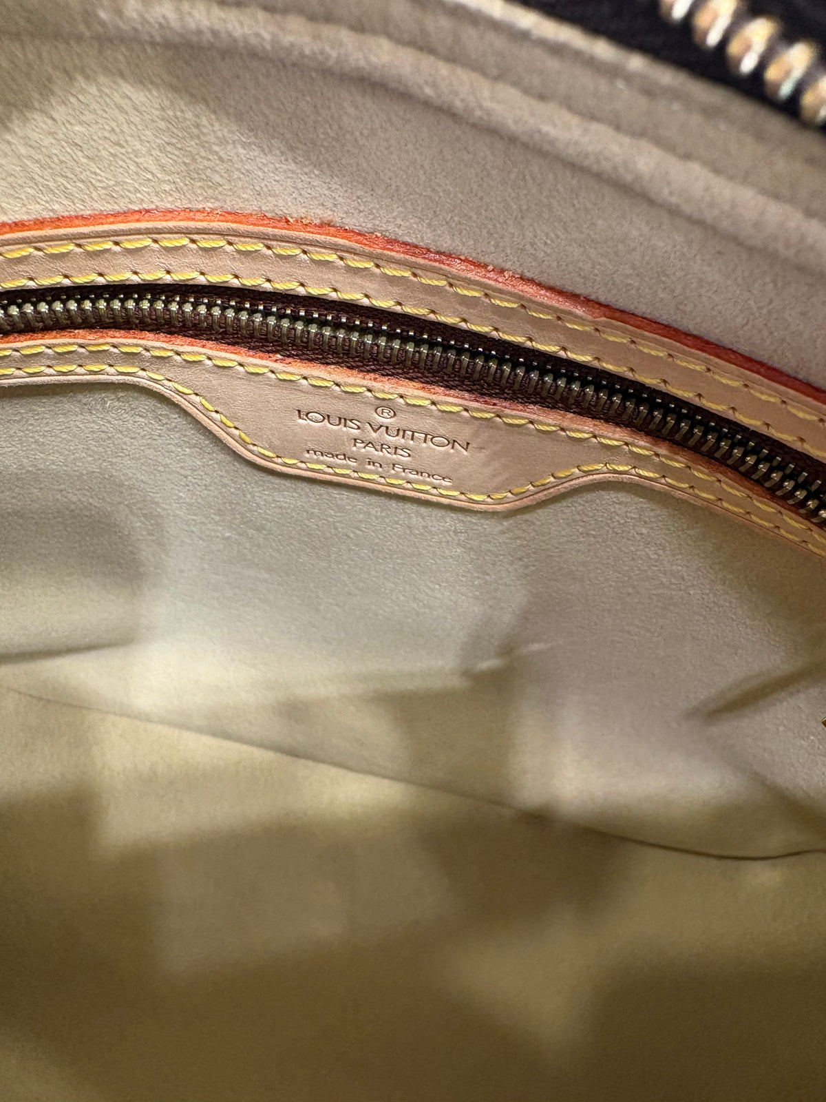 Louis Vuitton Looping MM in Tela Monogram Vintage
