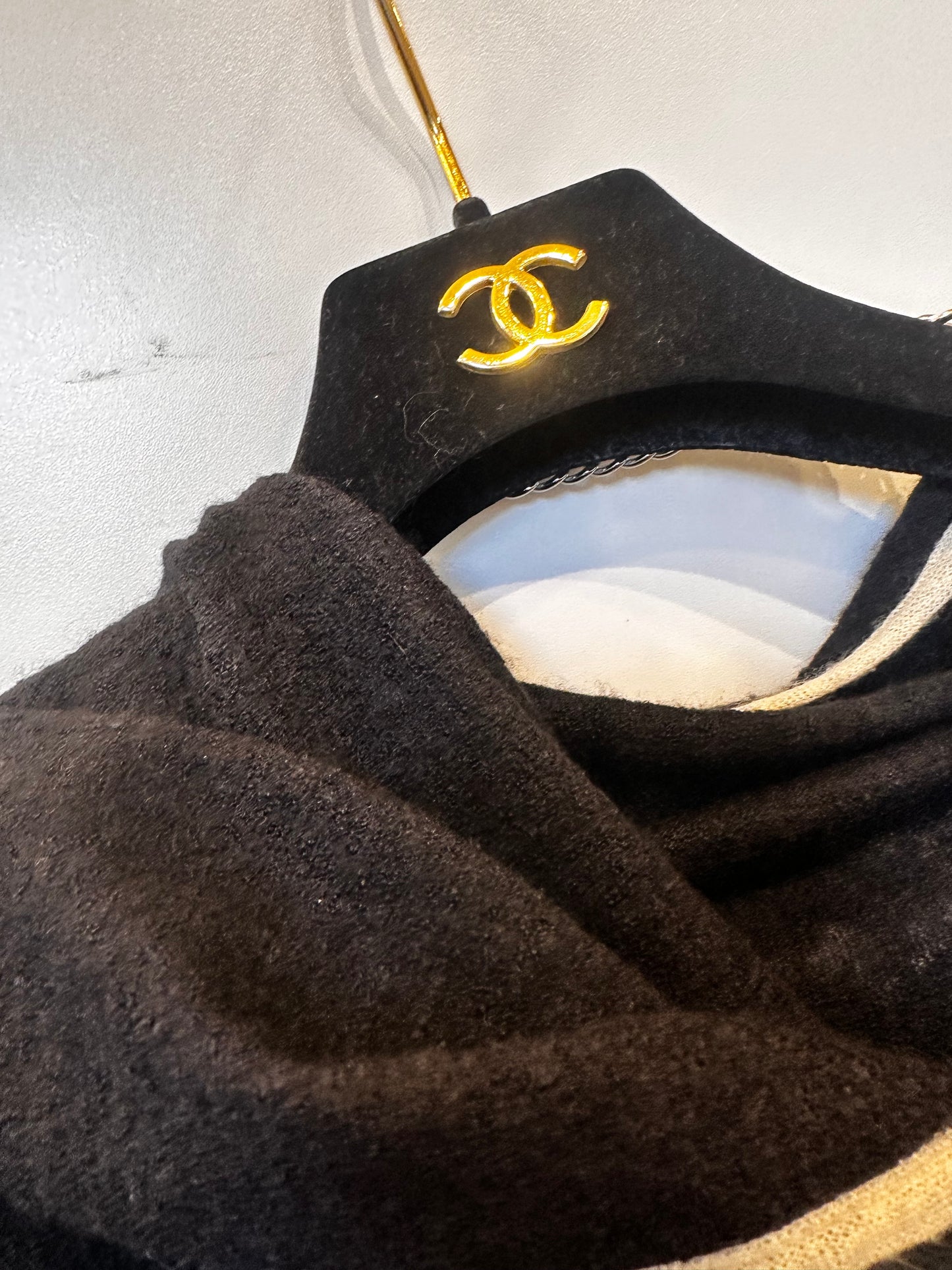 Chanel maxi stola cashmere e seta con logo grande