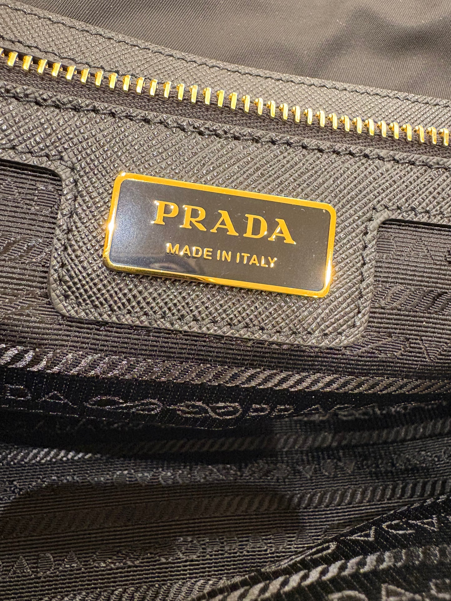 Prada shopping bag Re-Edition 1978 nuova