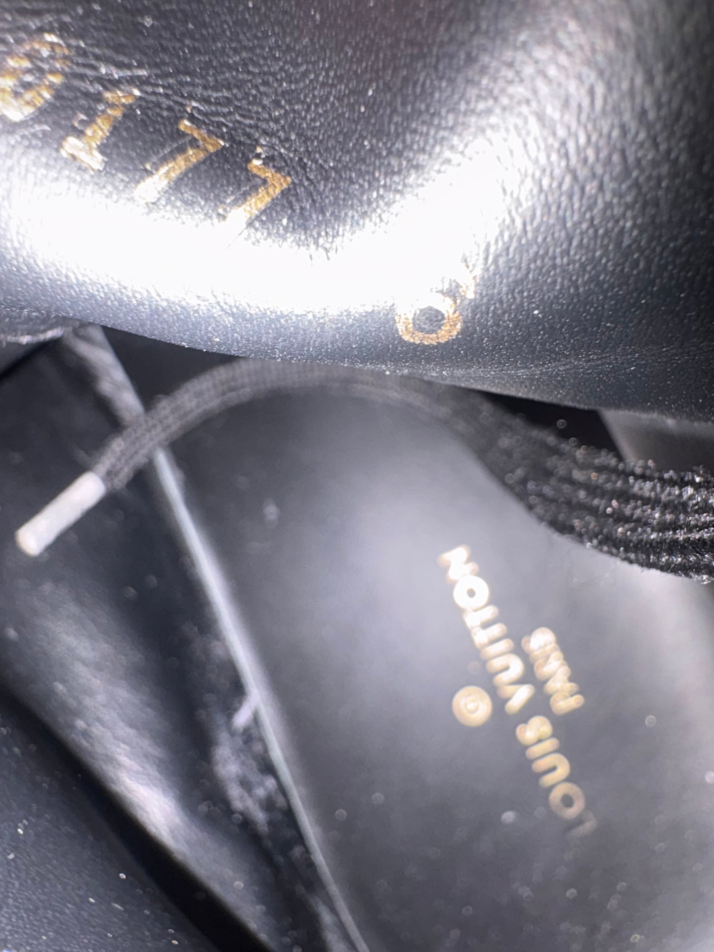 Sneaker  Louis Vuitton Match-Up in Tela Monogram e Pelle di Vitello Nera Tg. 6 Uomo
