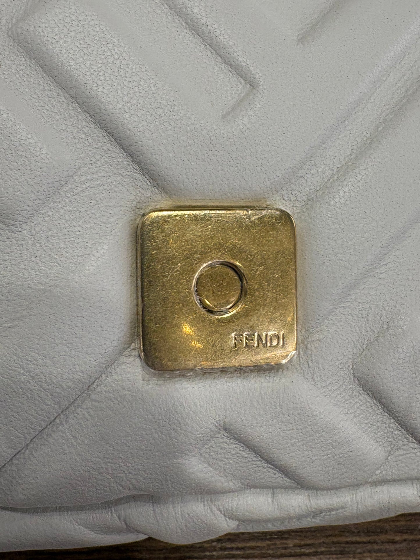 Fendi mini baguette in pelle