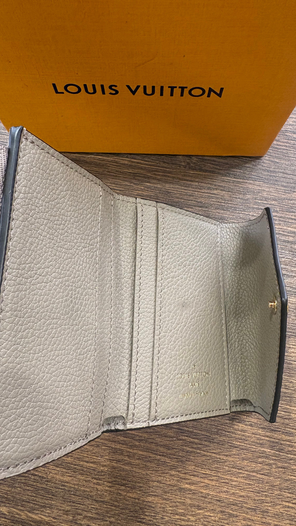 Louis Vuitton portafoglio Zoe in pelle