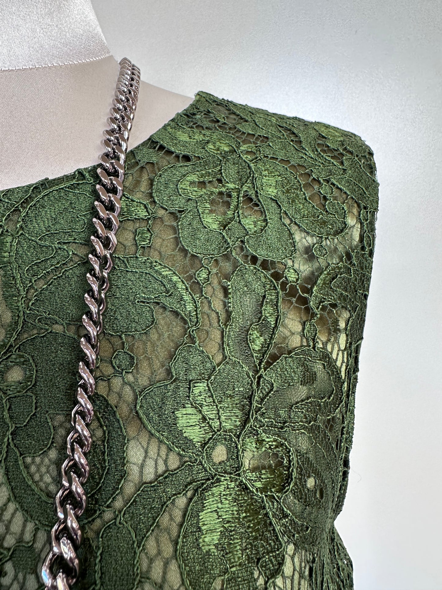 Dolce Gabbana abito in pizzo verde