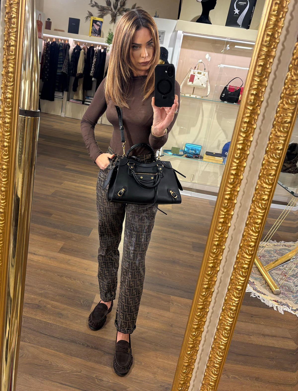 Balenciaga Borsa a Mano Neo Classic Small City in Pelle Liscia Nera