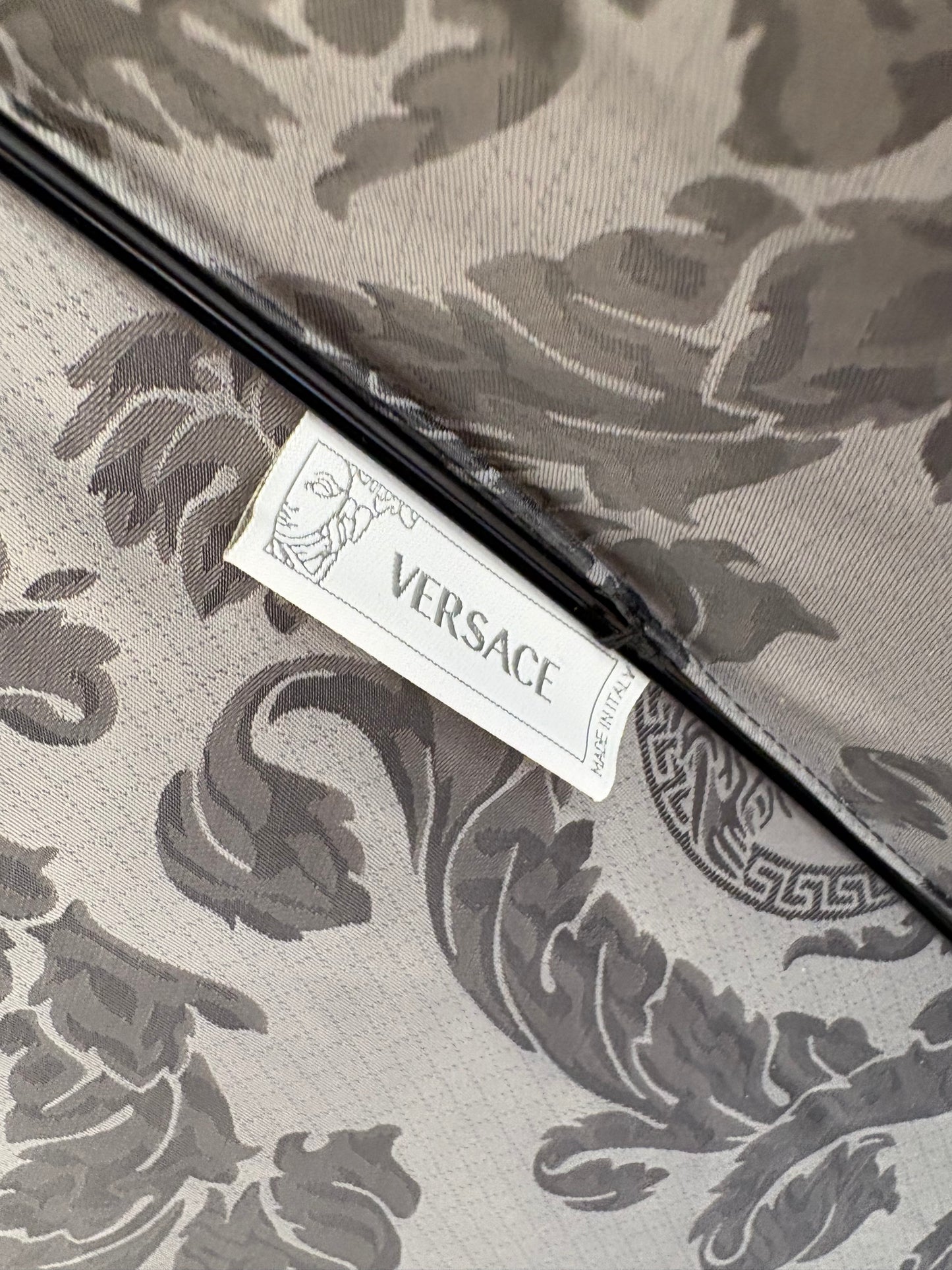 Versace ombrello barocco meduse grigio. Nuovo