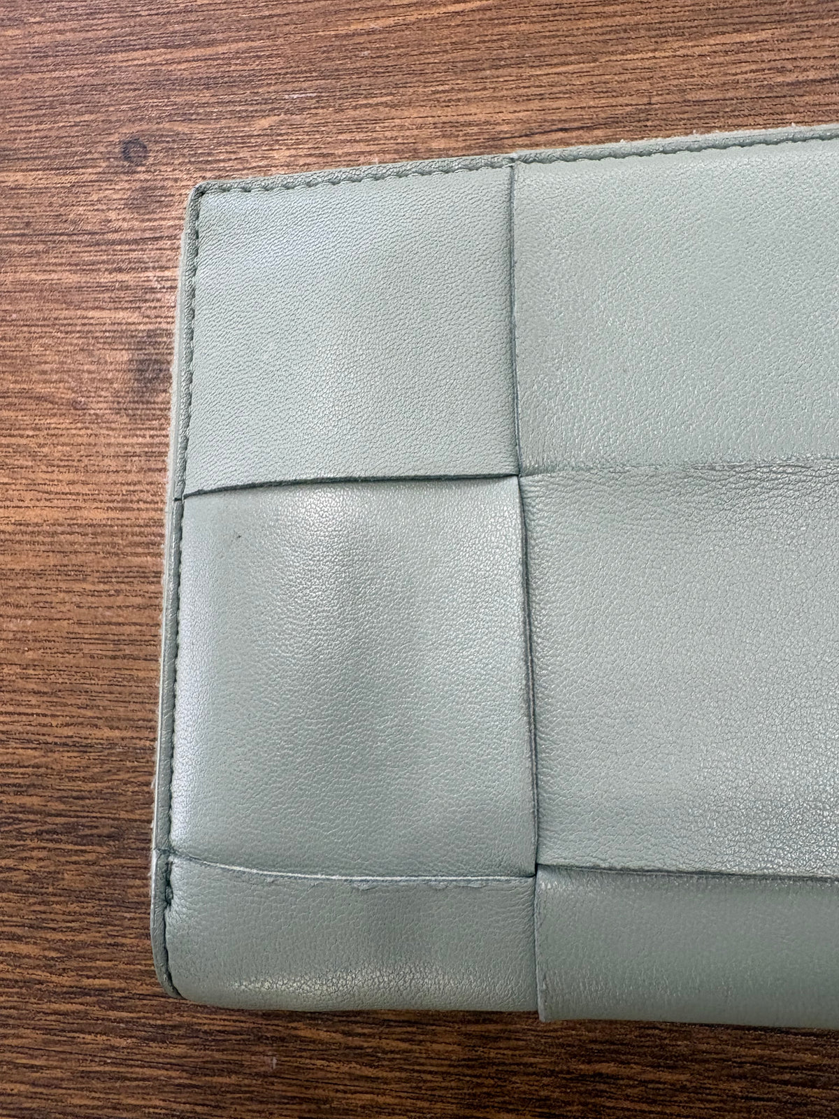Bottega Veneta Portafoglio Cassette Zip Around in Pelle Maxi Intrecciato