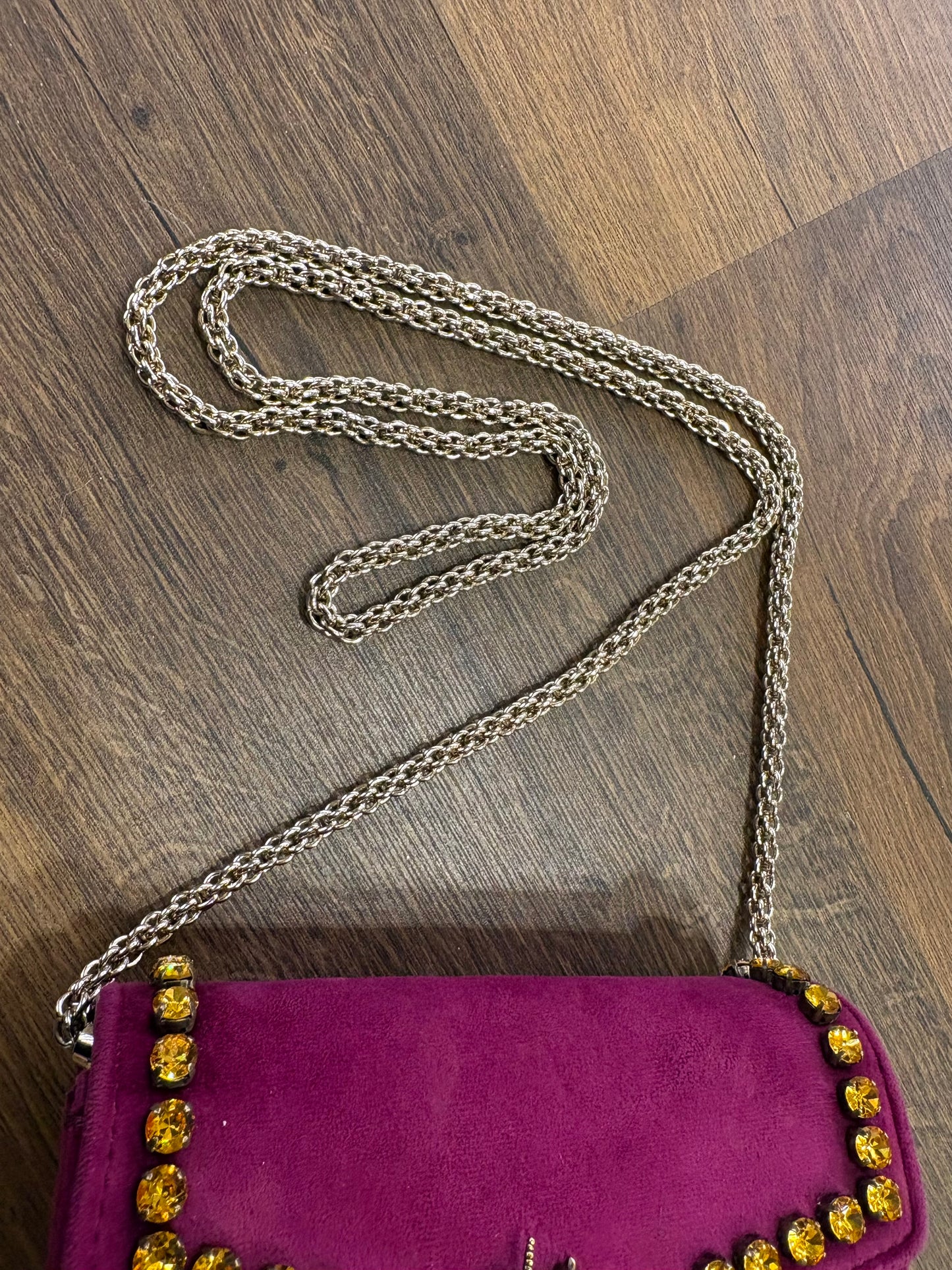 Gucci Dionysus Mini Bee Embroidered con ape e cristalli edizione limitata