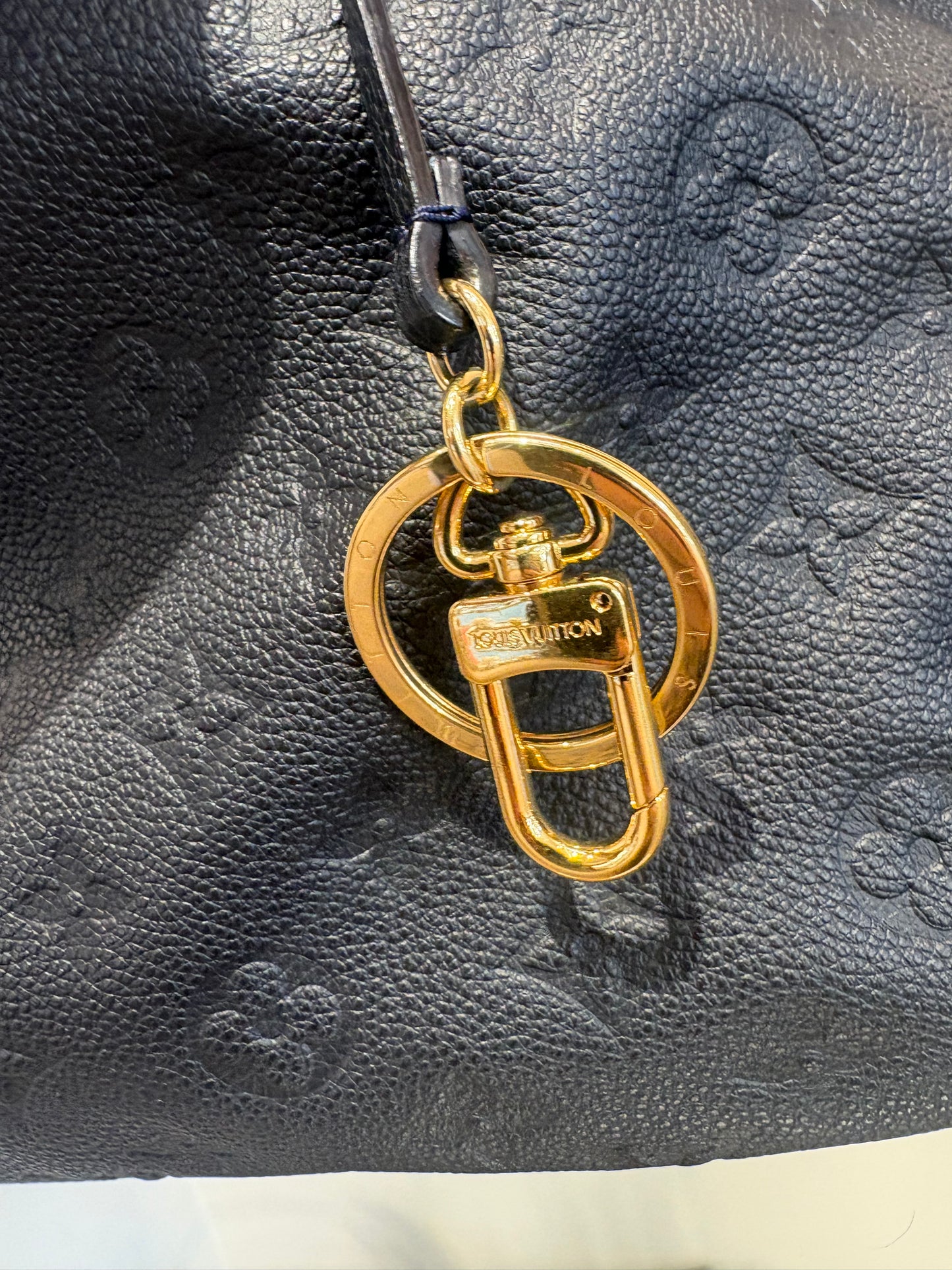 Louis Vuitton Artsy gm in pelle blu notte/midnight blue