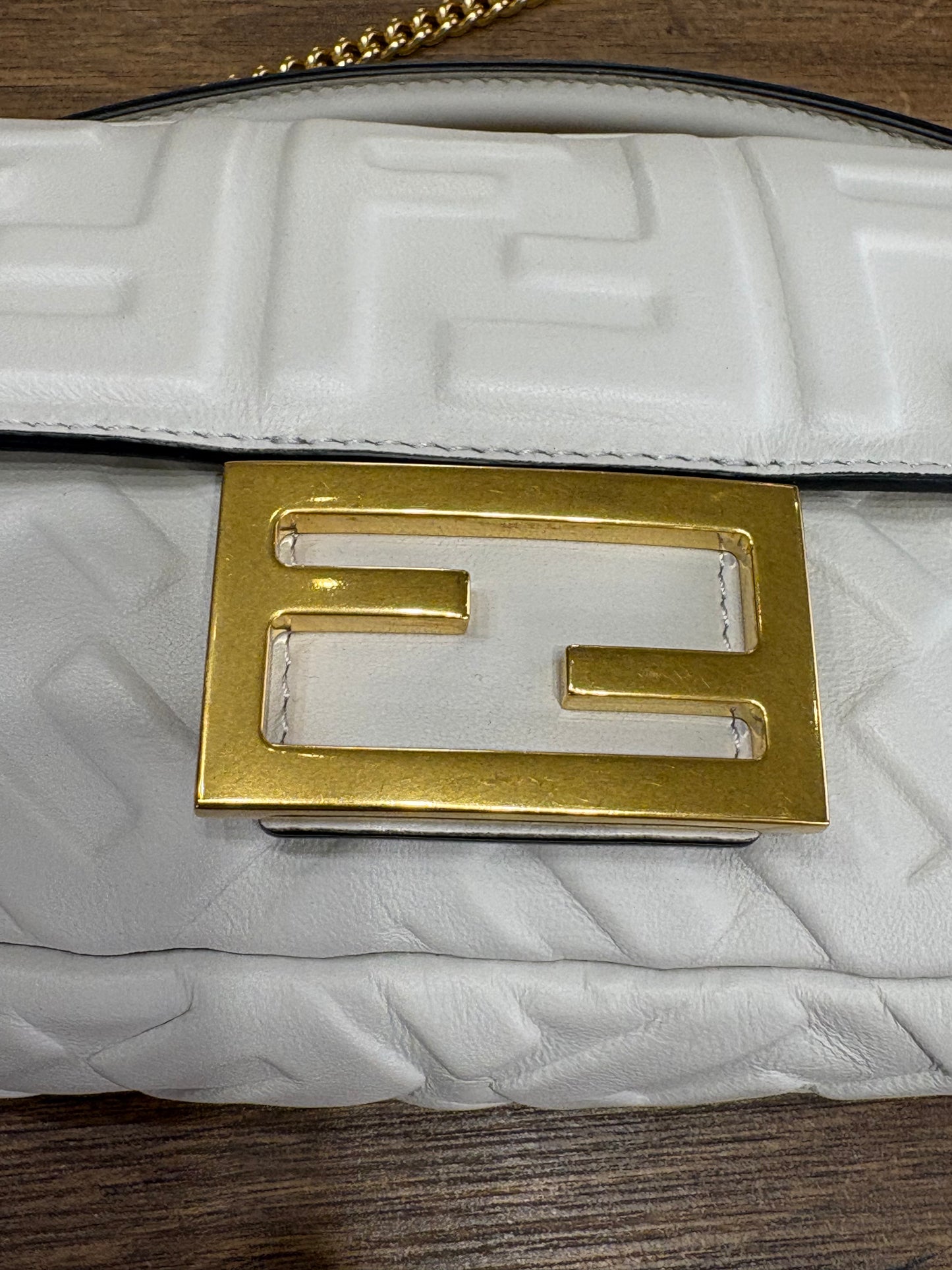 Fendi mini baguette in pelle