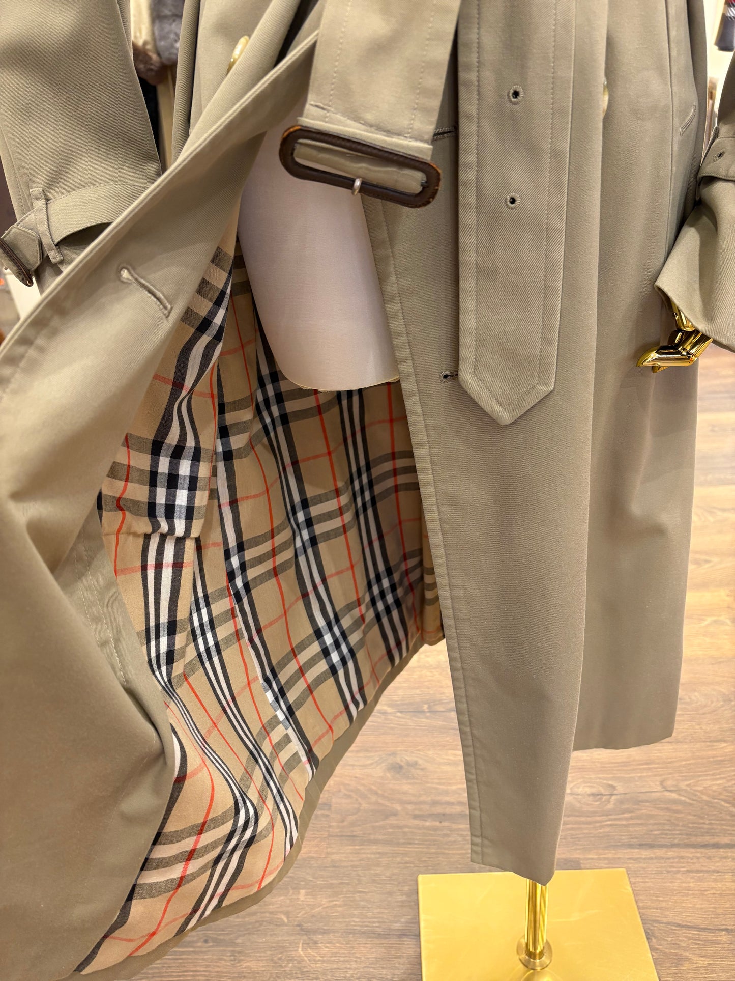 Burberry x Davide Cenci Edizione d'Archivio con Interno in Lana