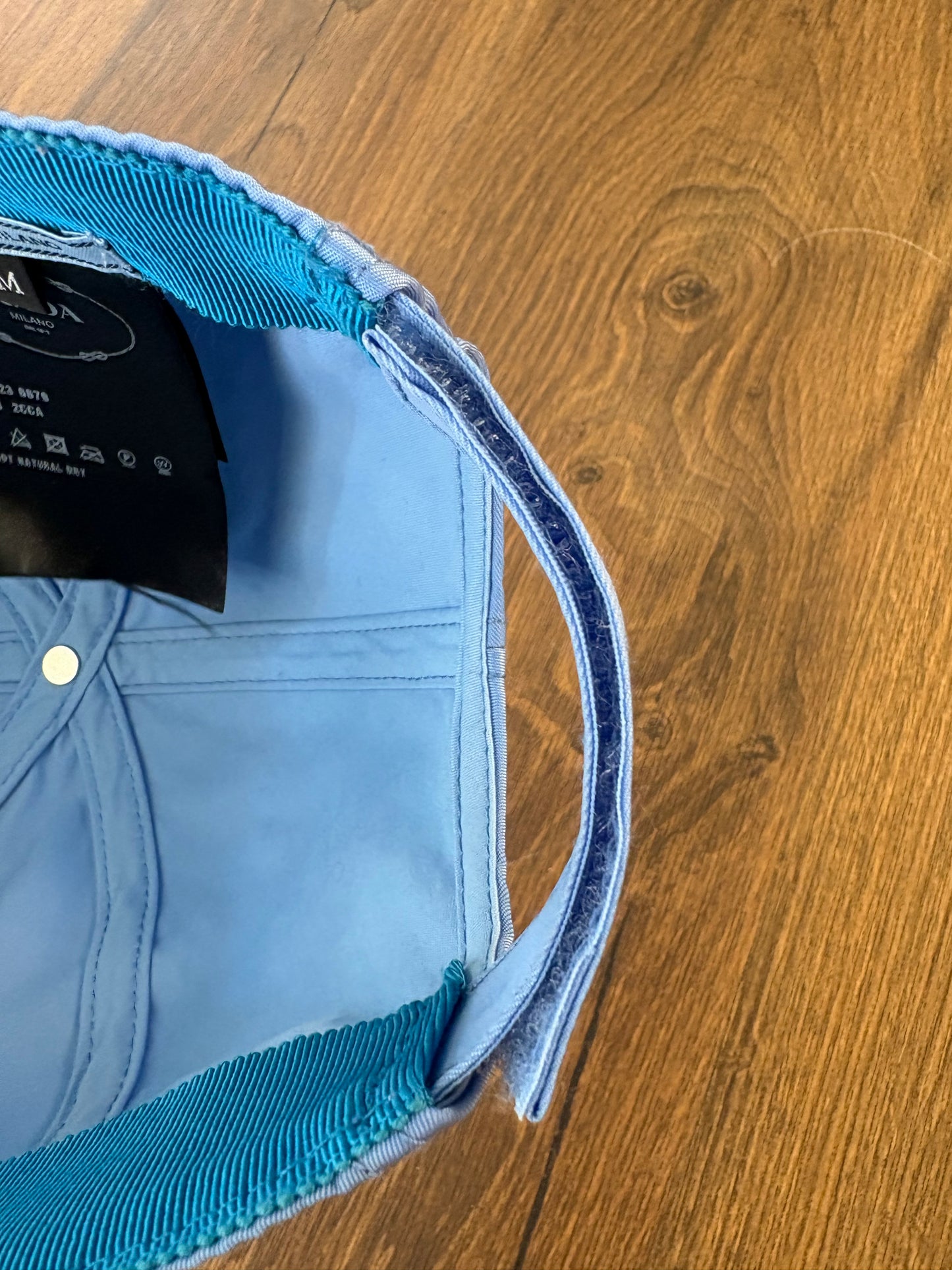 Prada Cappello Baseball in Re-Nylon Azzurro
