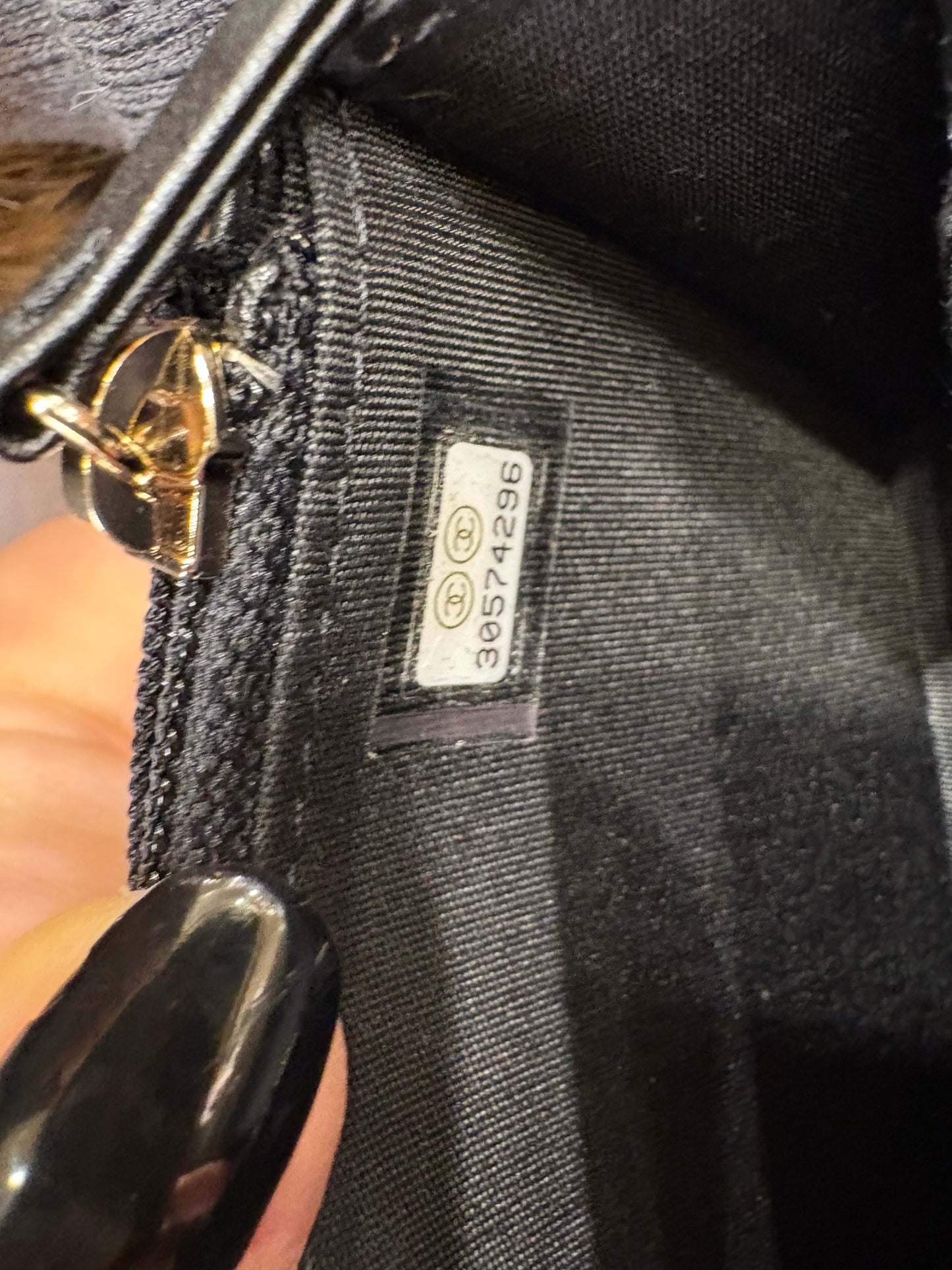 Chanel CC Mark Chain Wallet e perle