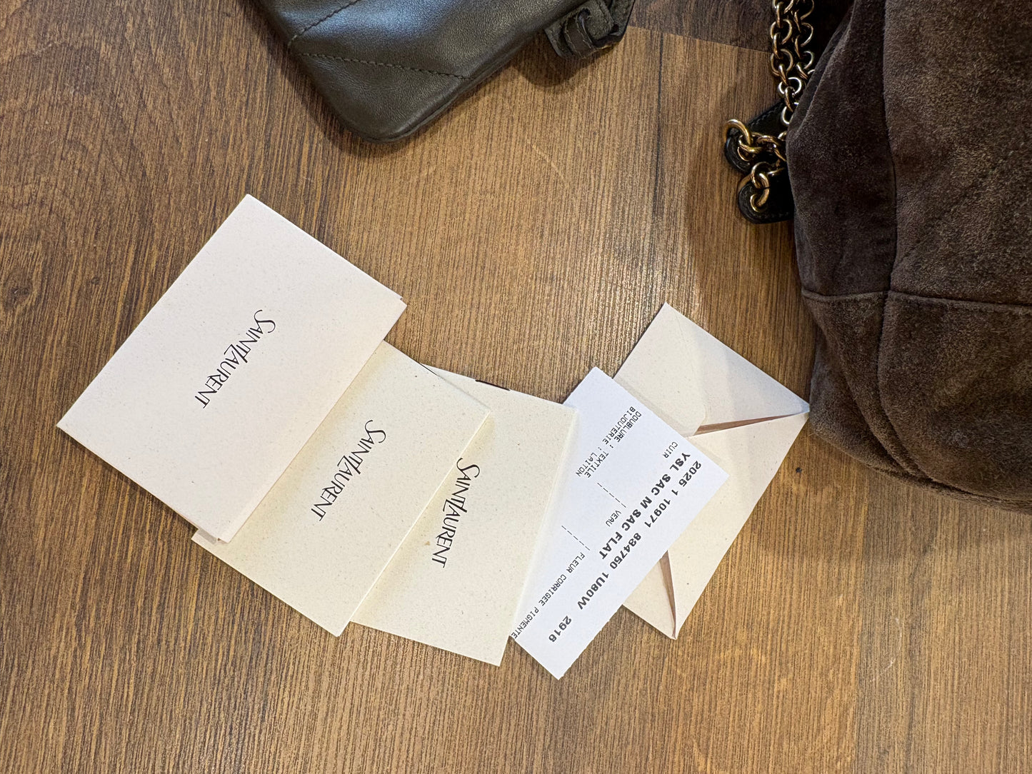 Saint  Laurent Borsa Jamie 4.3 Shopping Grande in Suede  Golden Leaf (Fango / Tortora)