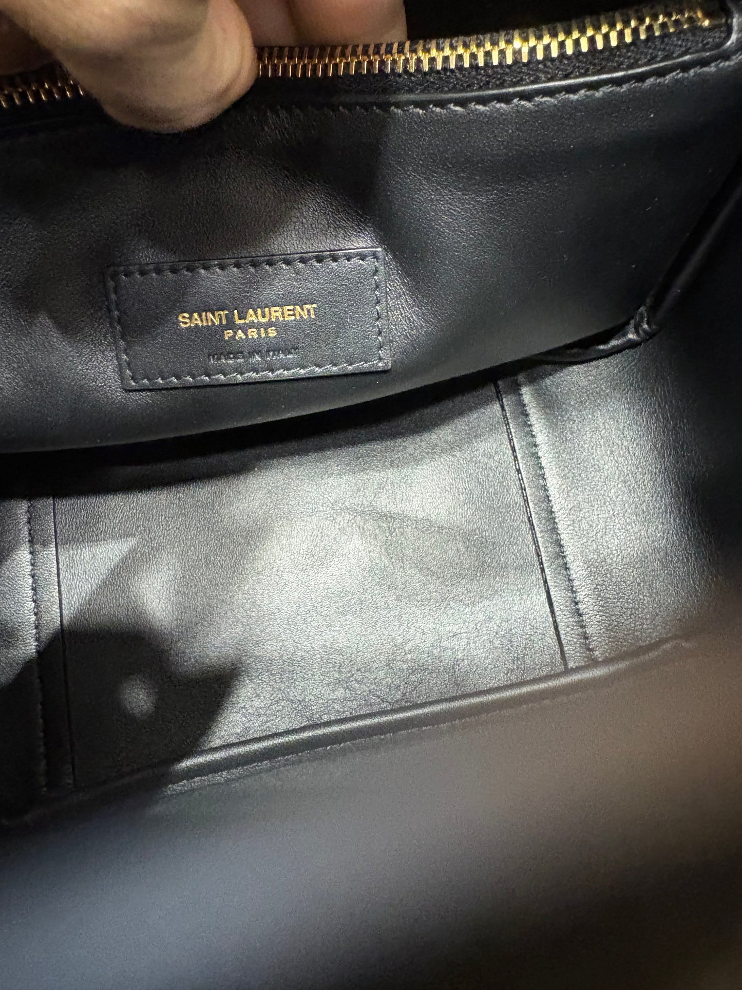 Ysl Le 5à7 pelle nera nuova