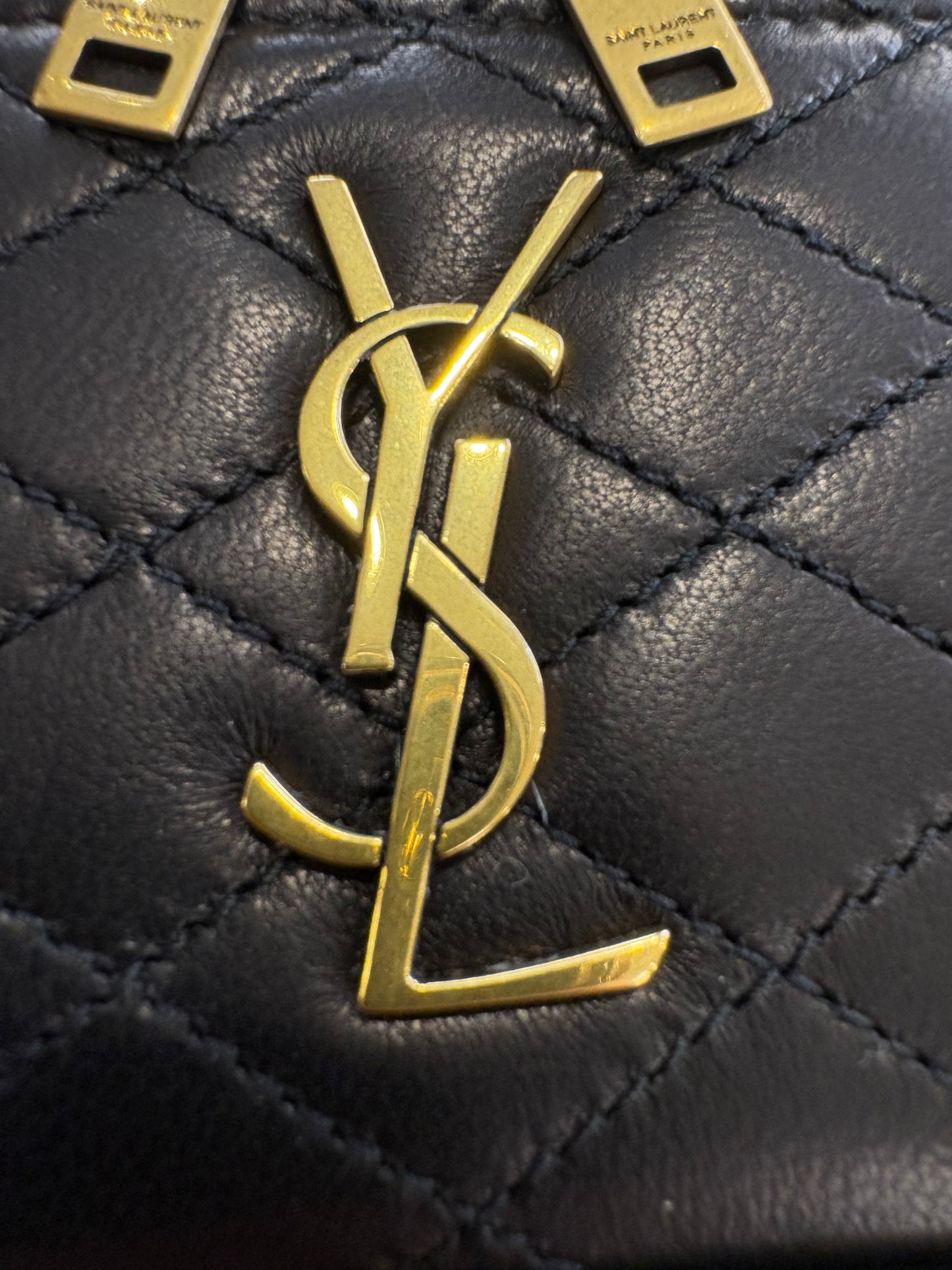 YSL GABY VANITY IN PELLE DI AGNELLO NERO. NUOVA
