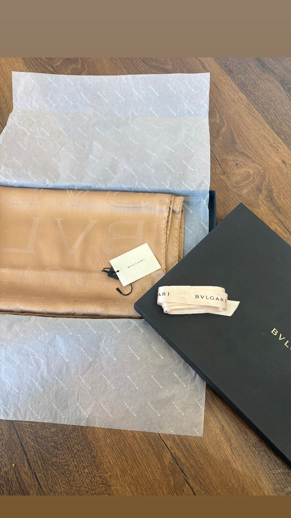 Bvlgari Stola  Logo Mania nuovo con box