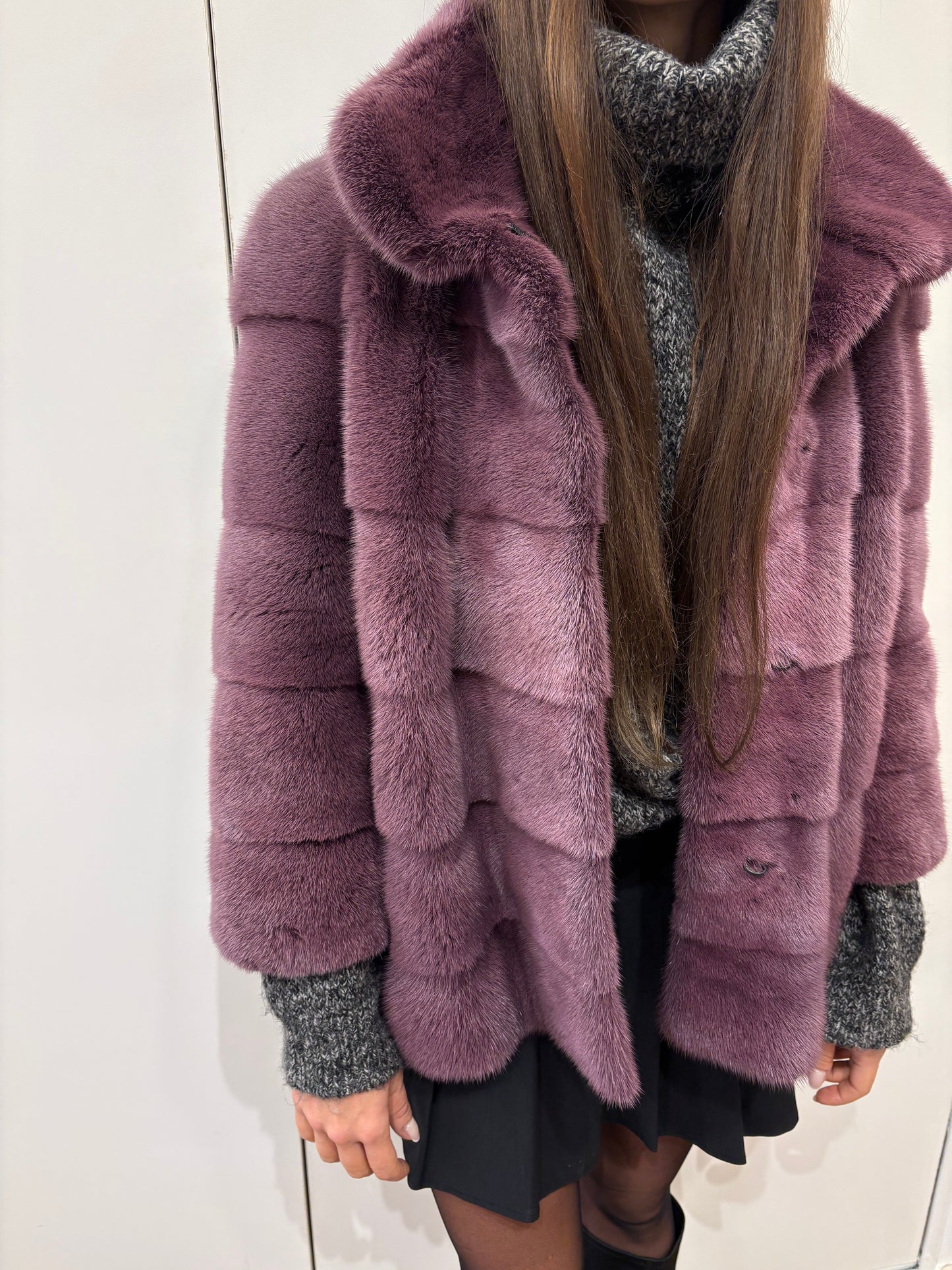 Visone femmina viola delicato 42