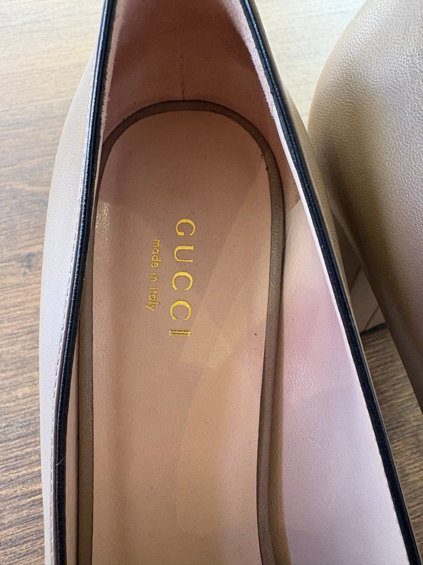 Gucci Marmont mocassini con nappine