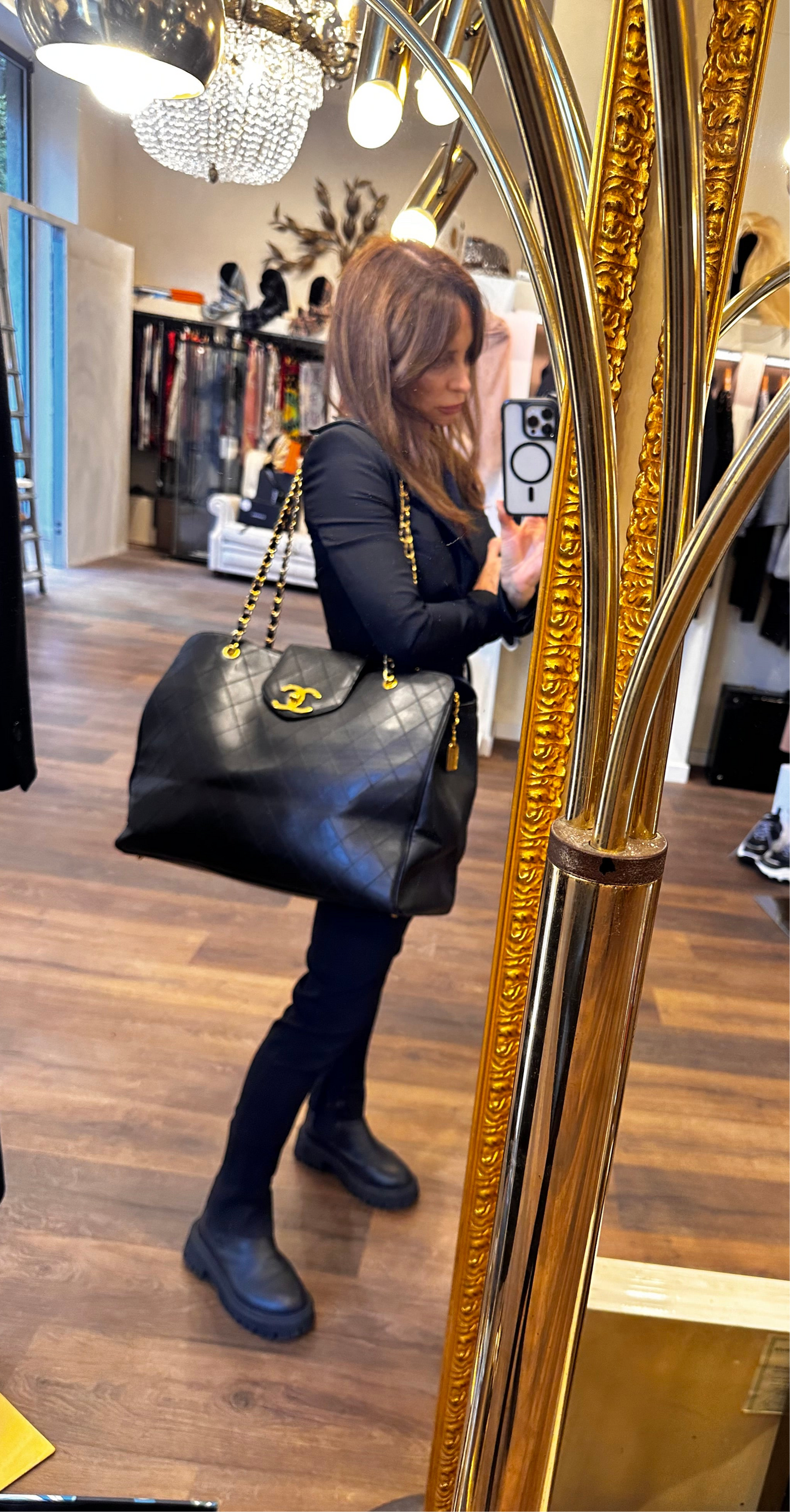 Chanel tote Supermodel