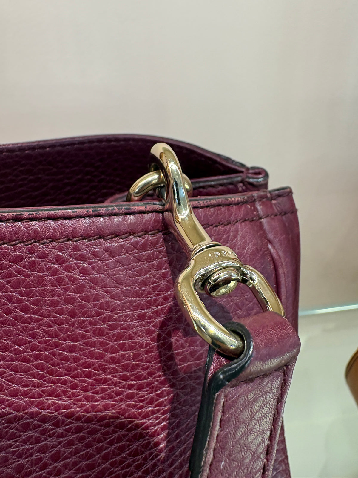 Borsa Gucci Bamboo Shopper Tote Large in Pelle Martellata Burgundy