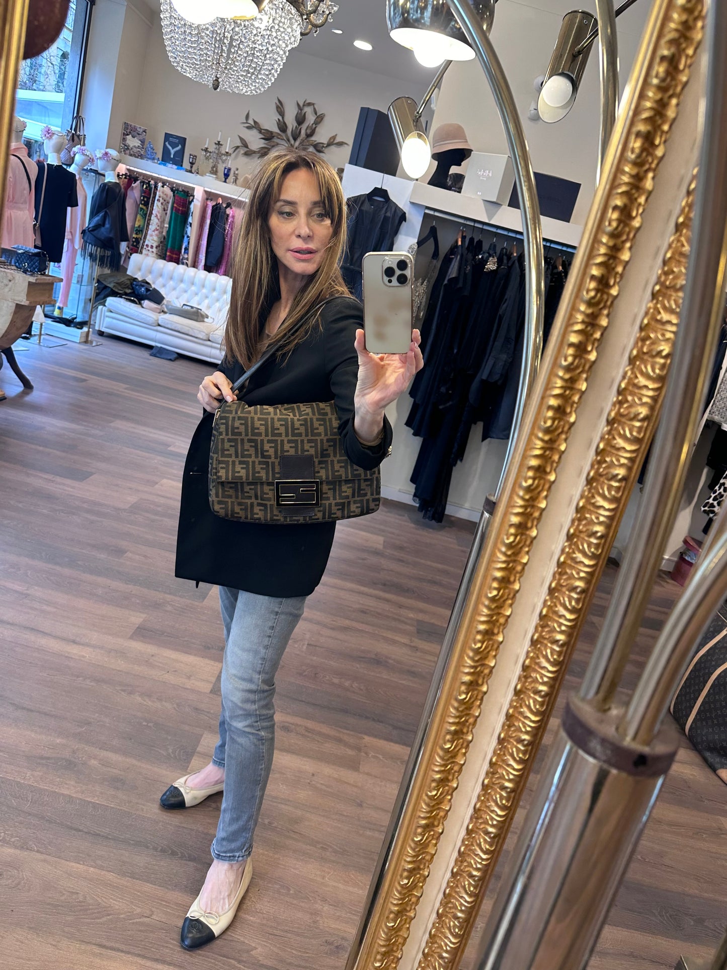 Fendi borsa Mama a spalla con monogram