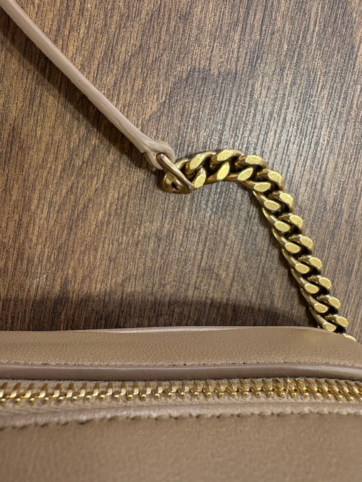Saint Laurent camera bag Loulou in agnello matelasse’. Nuova