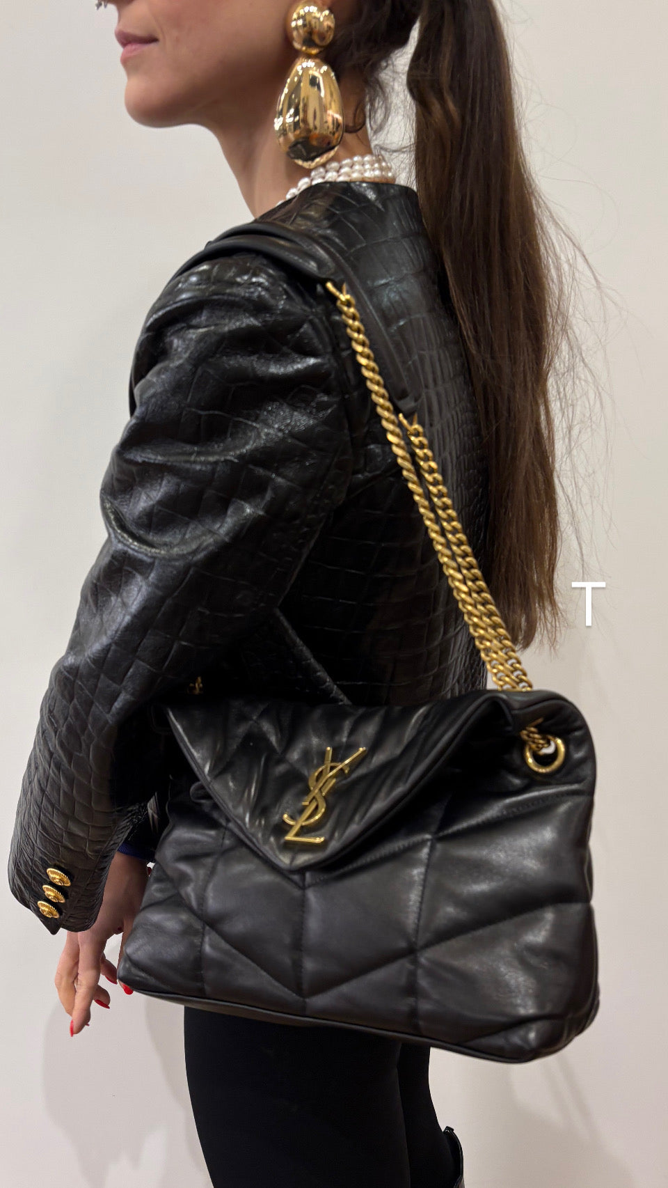 YSL PUFFER SMALL IN PELLE DI AGNELLO
NERO. NUOVA