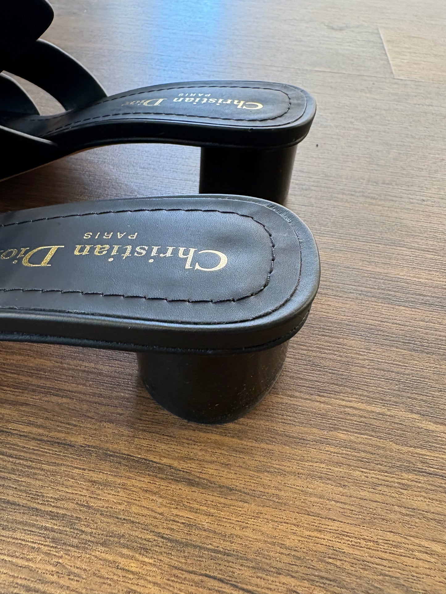 Dior 30 Montaigne in pelle di vitello nera hw gold