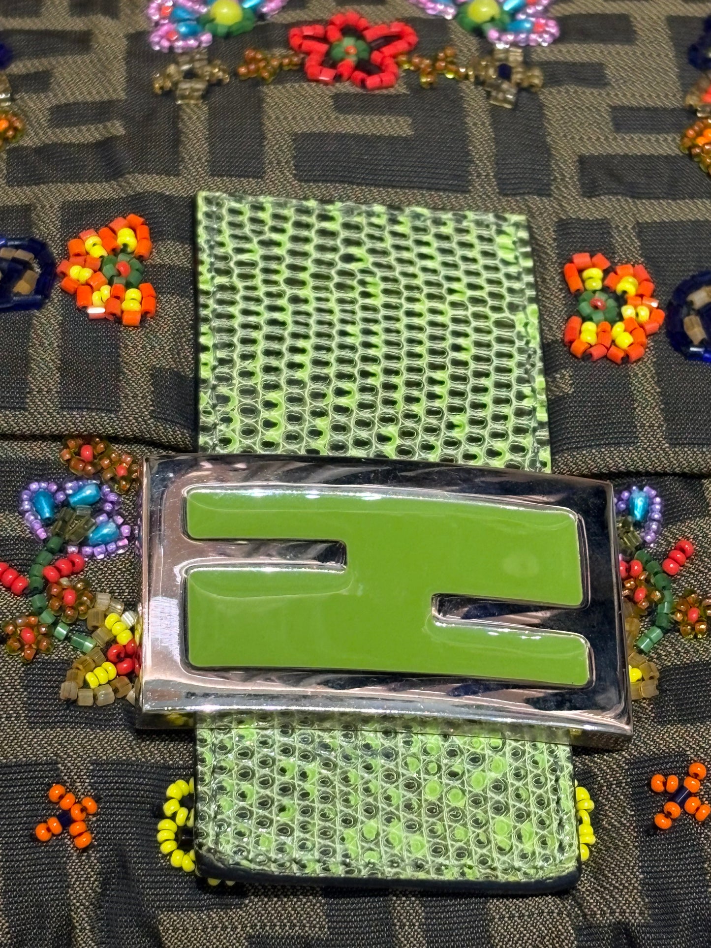 Fendi Zucca Floral Beaded Baguette Bag (Edizione Limitata Vintage, anni 2000)