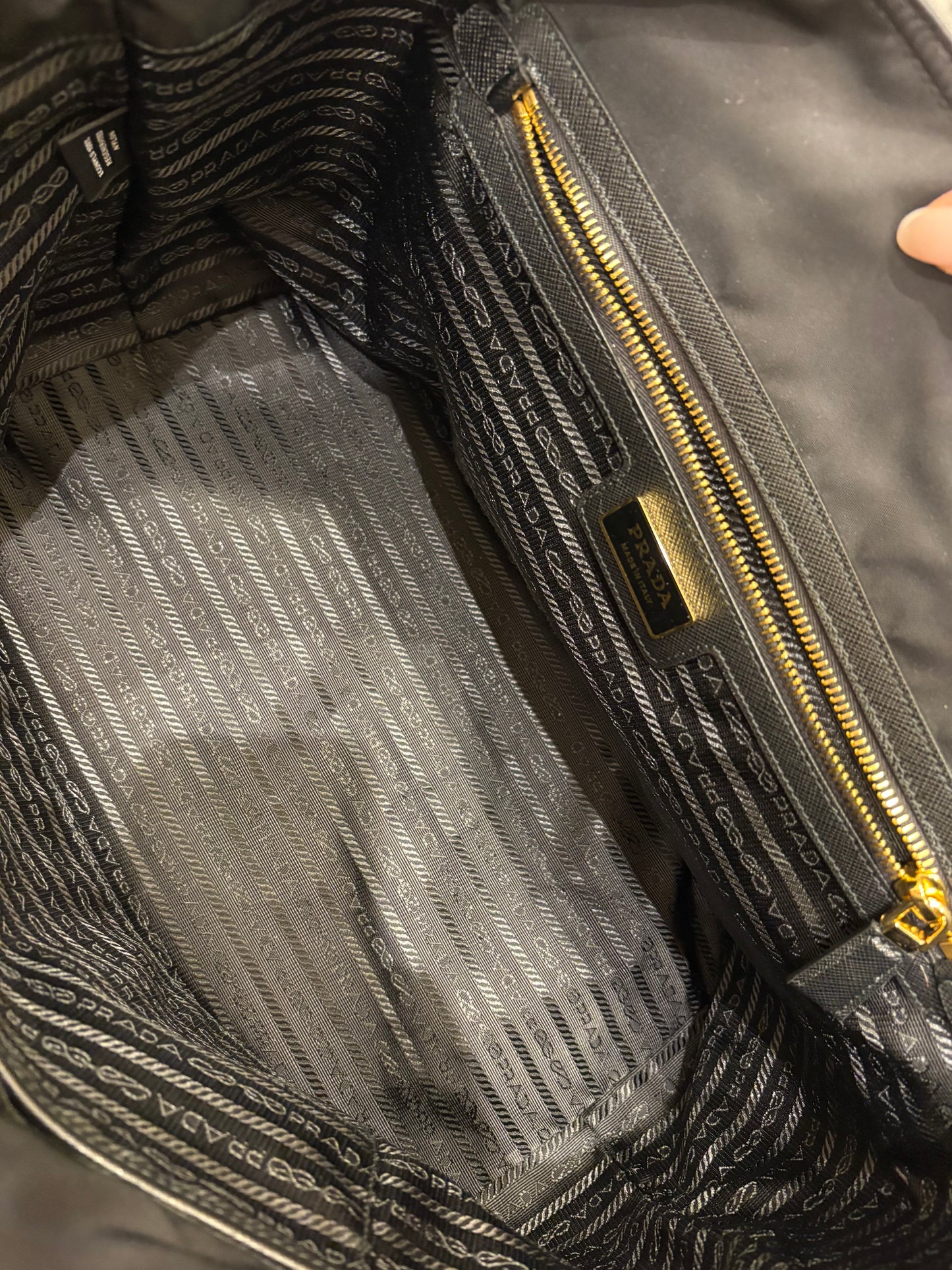 Prada shopping bag Re-Edition 1978 nuova