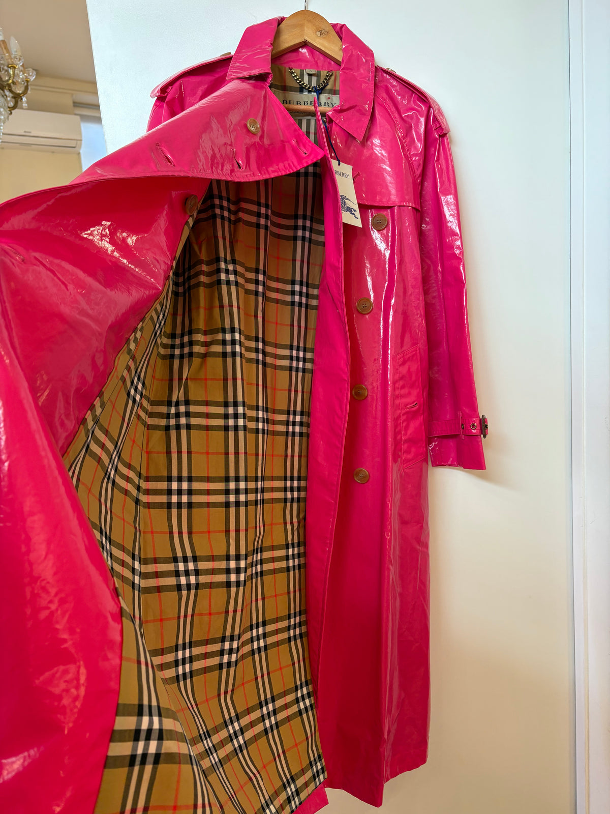 Burberry The EastheathCoated Cotton Trench Coat. Nuovo