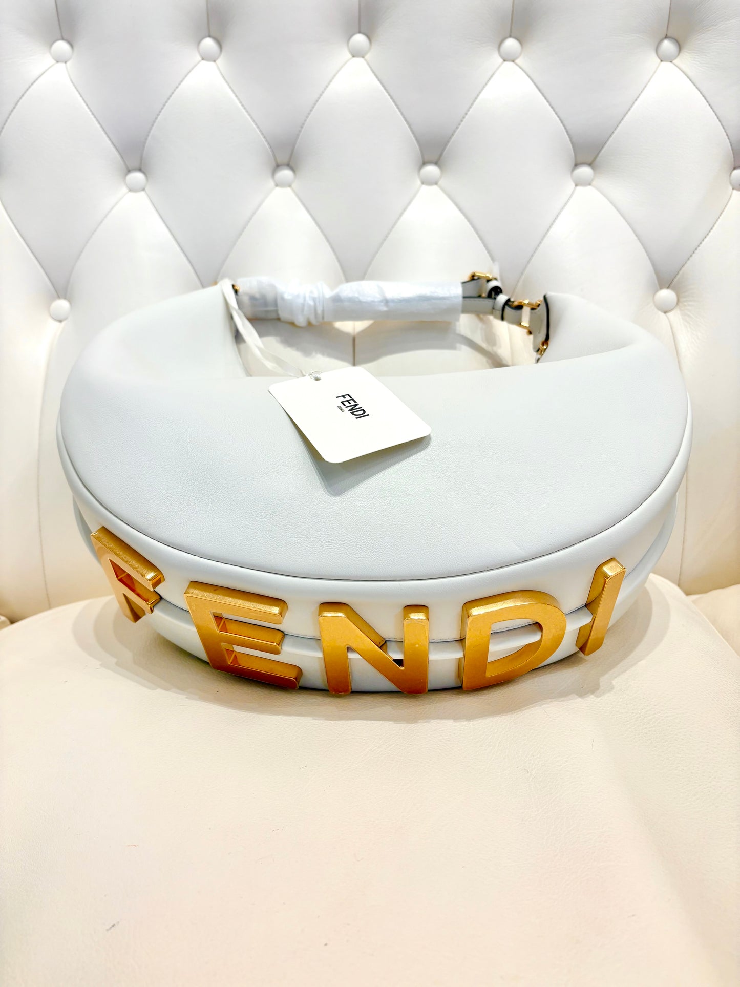 Fendigraphy hobo bag in pelle bianca