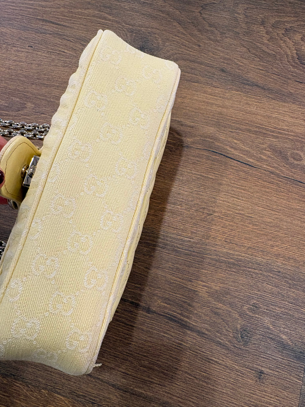 Gucci Marmont in tela GG e pelle con catena