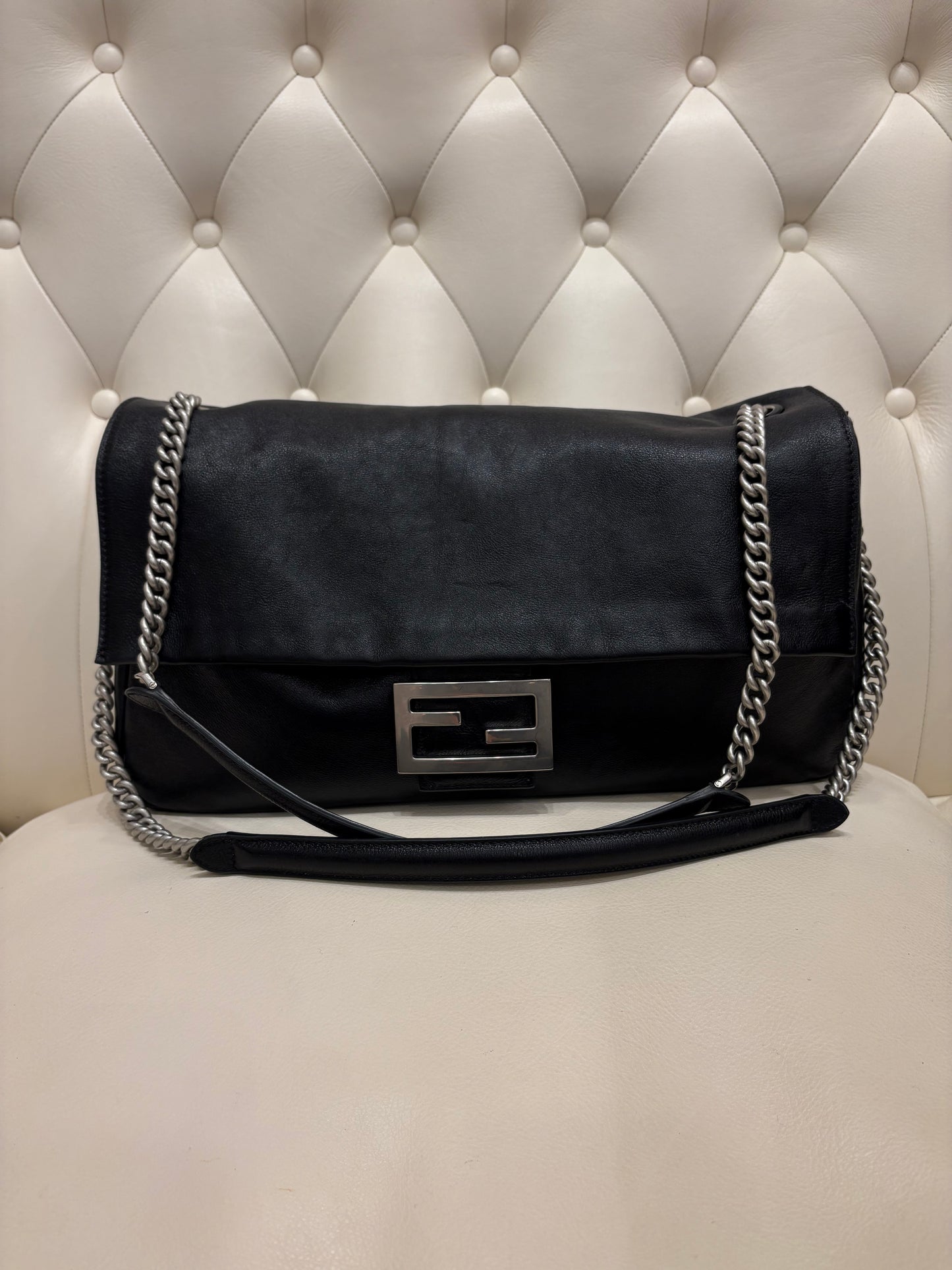 Fendi baguette Chain large in pelle