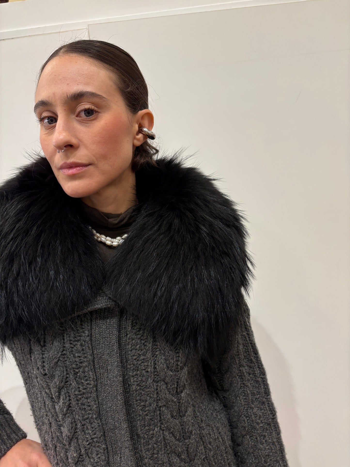 Prada cappottino trecce in lana e collo volpe nero